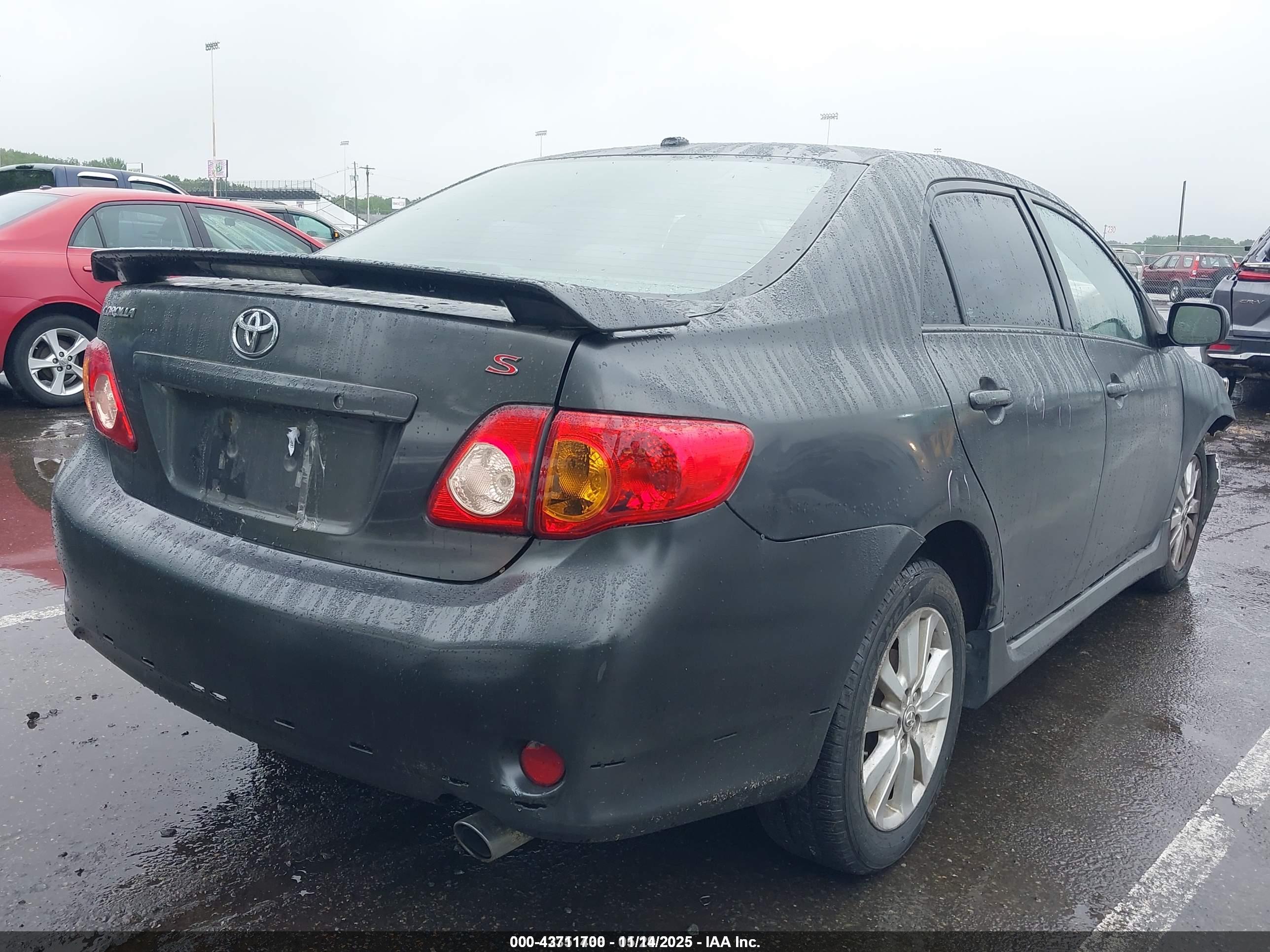 TOYOTA COROLLA image 4