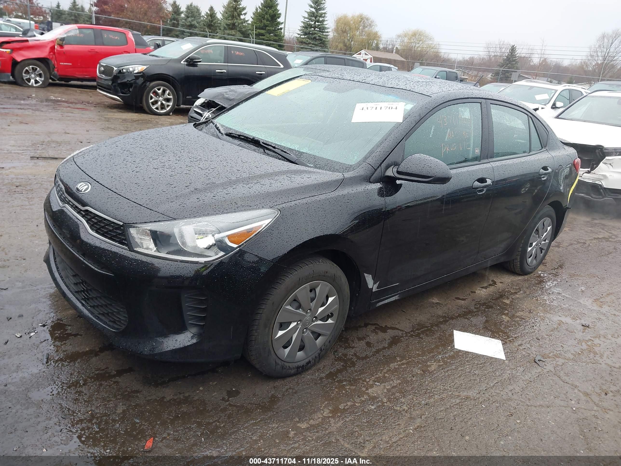 KIA RIO image 2