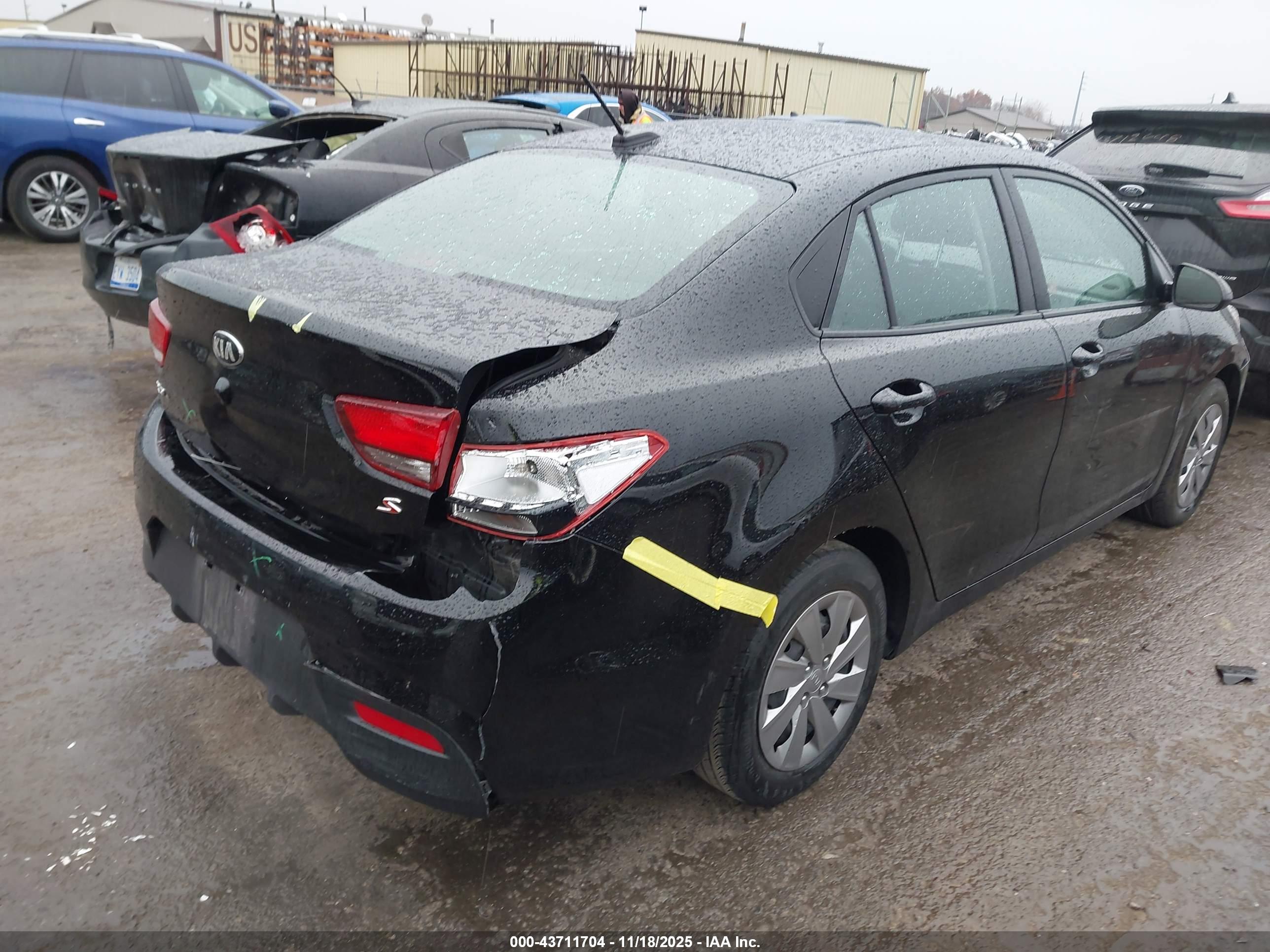 KIA RIO image 4