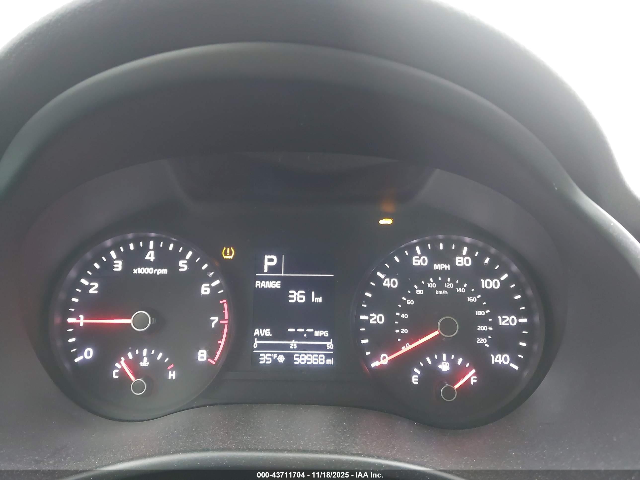 KIA RIO image 7