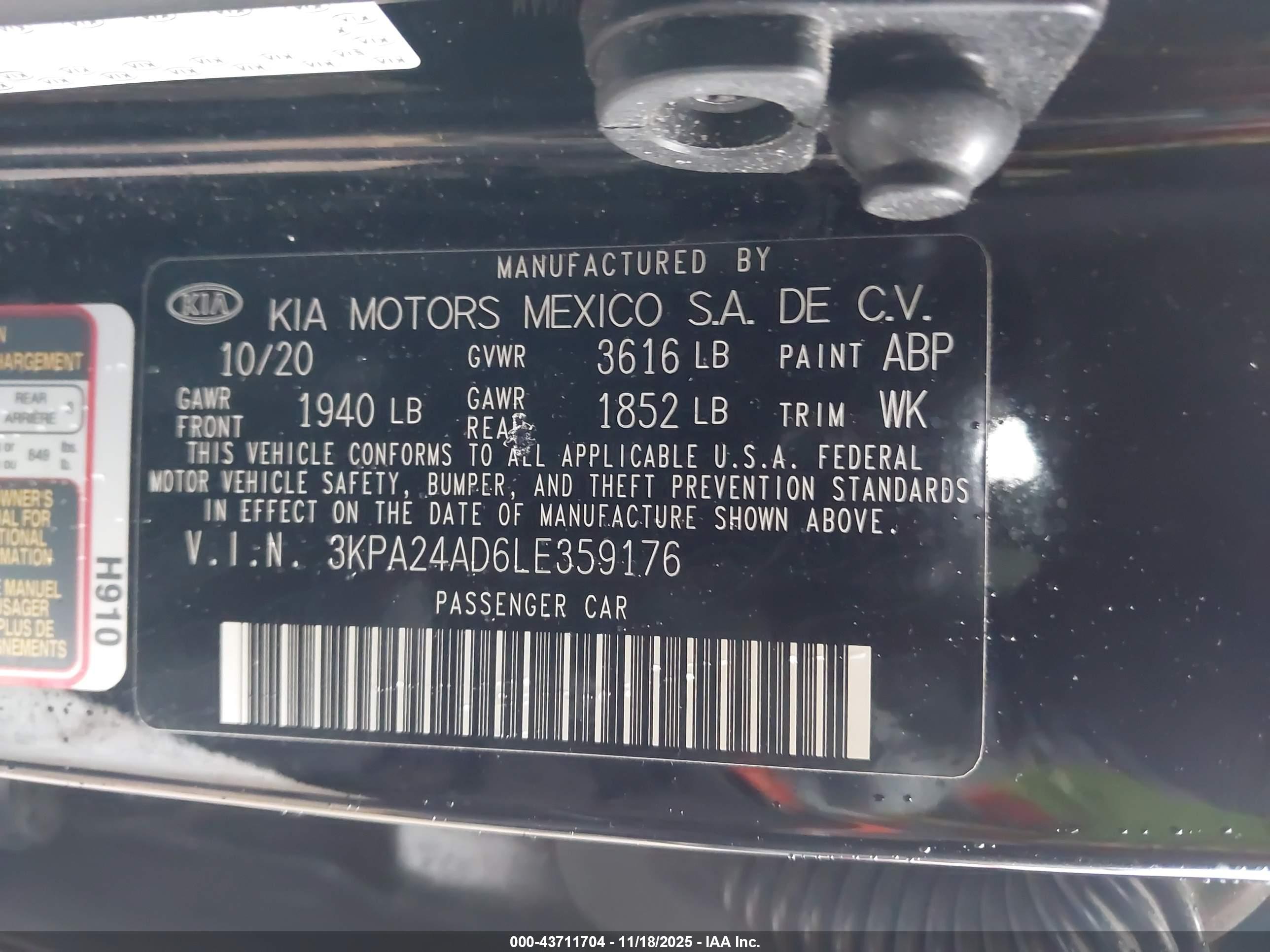 KIA RIO image 9