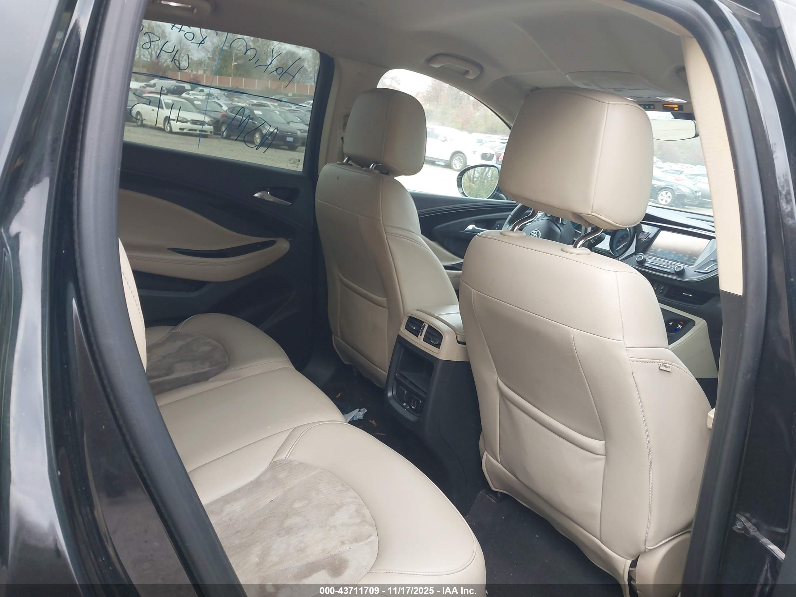 BUICK ENVISION image 8