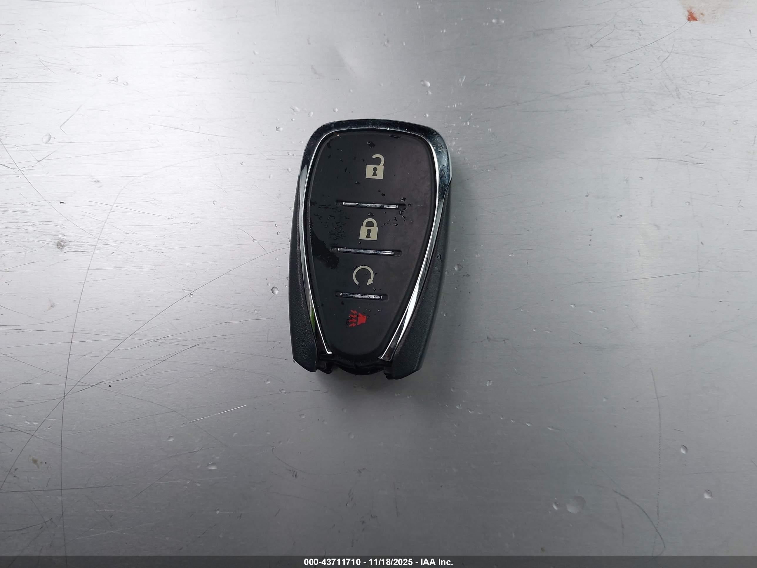 CHEVROLET EQUINOX image 11