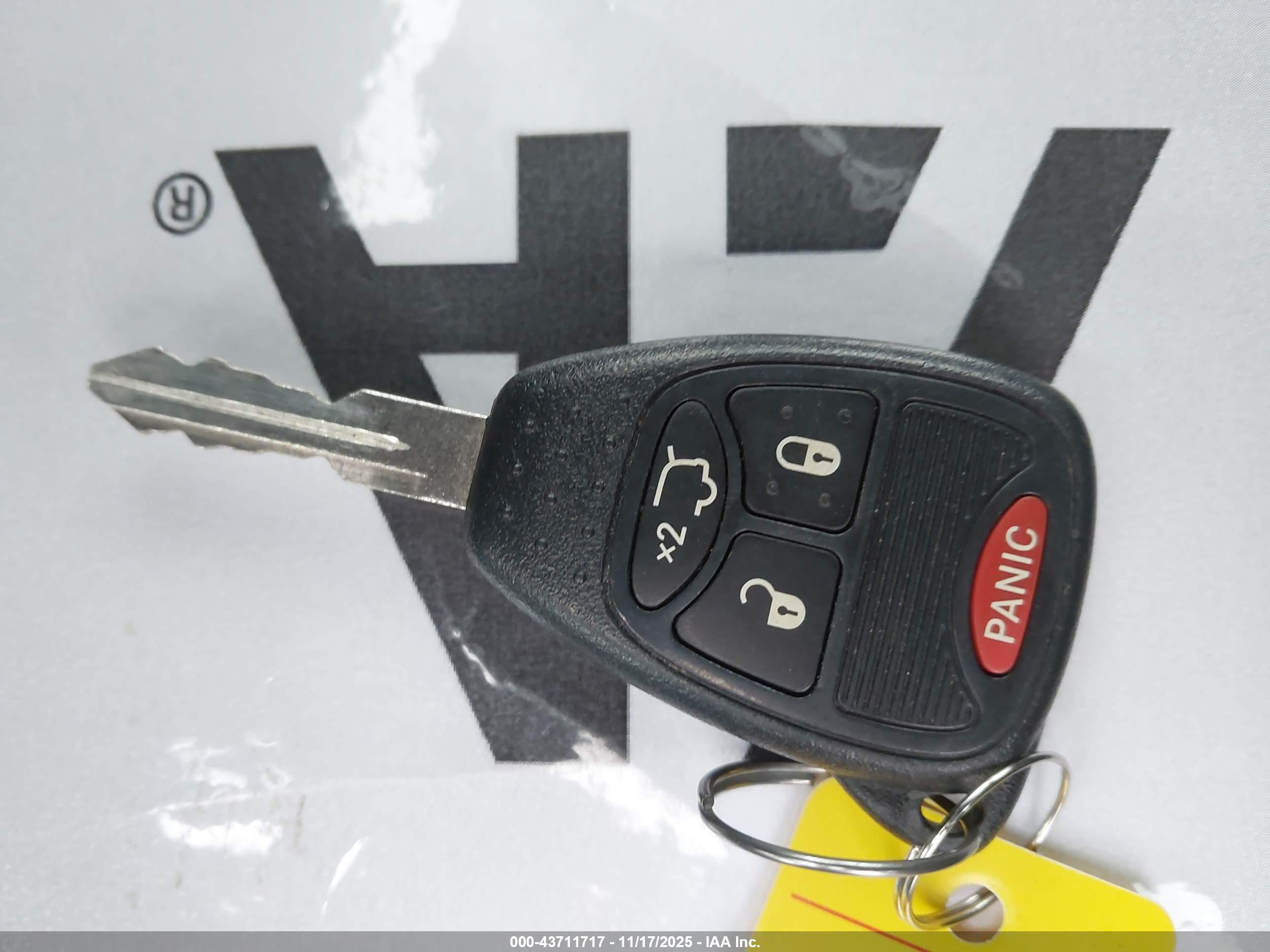 JEEP LIBERTY image 11