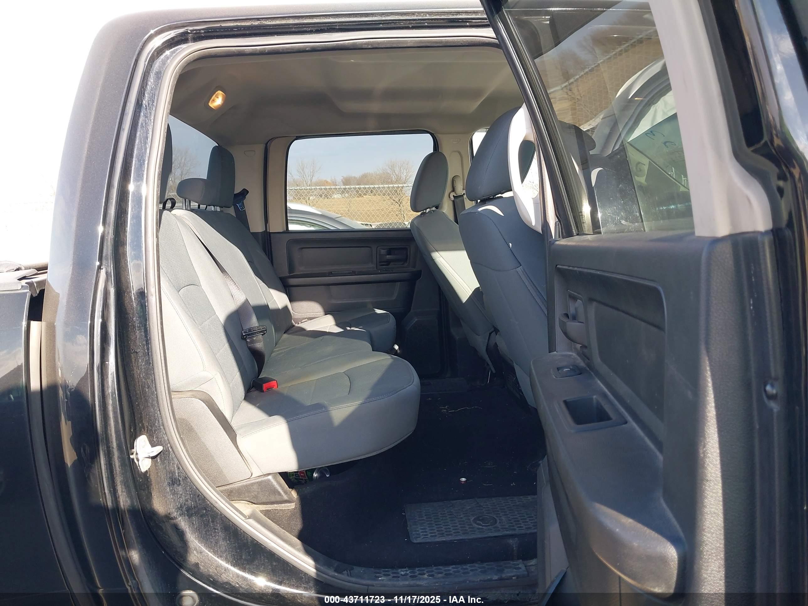 RAM 1500 image 8