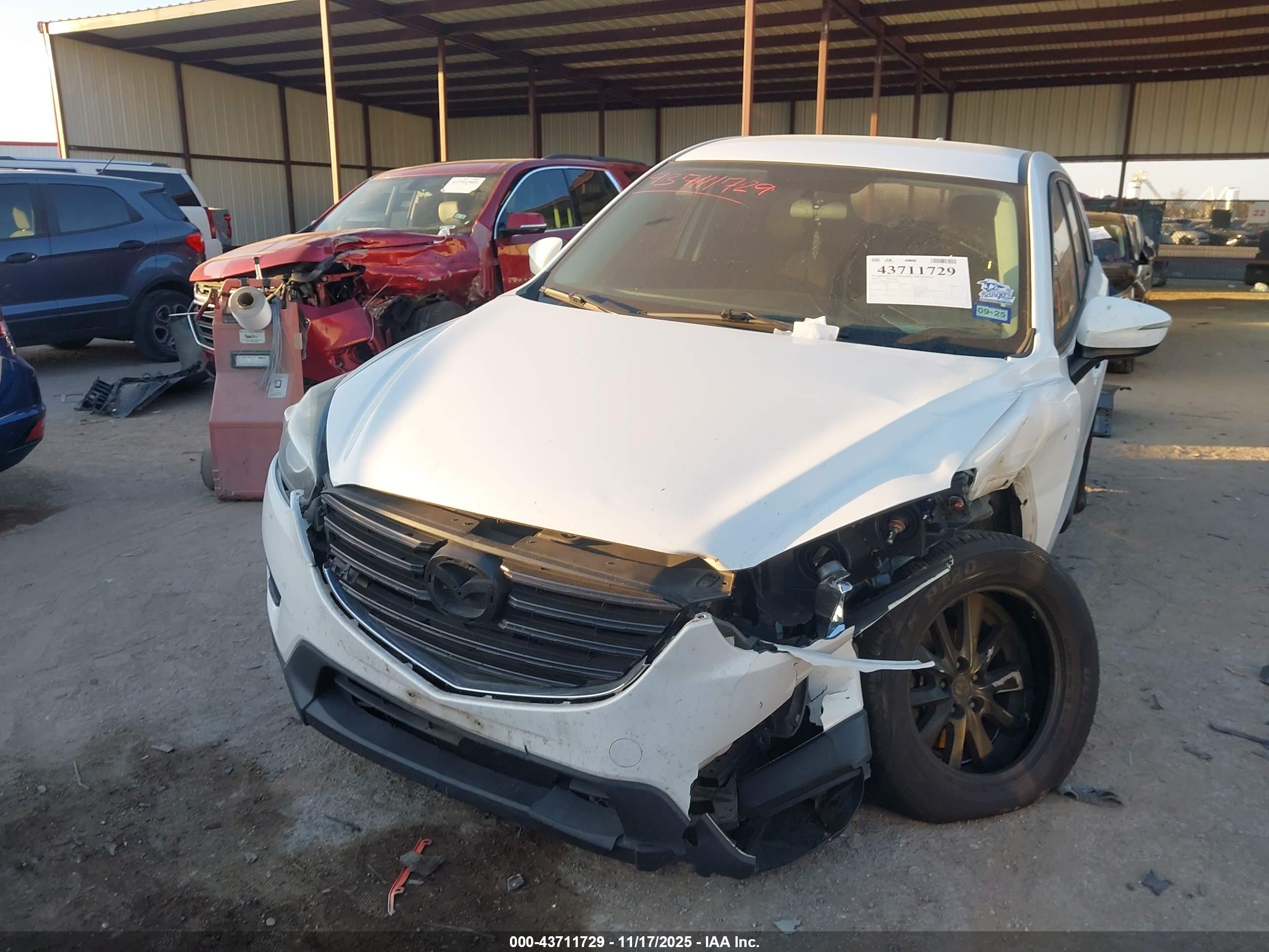 MAZDA CX-5 image 2
