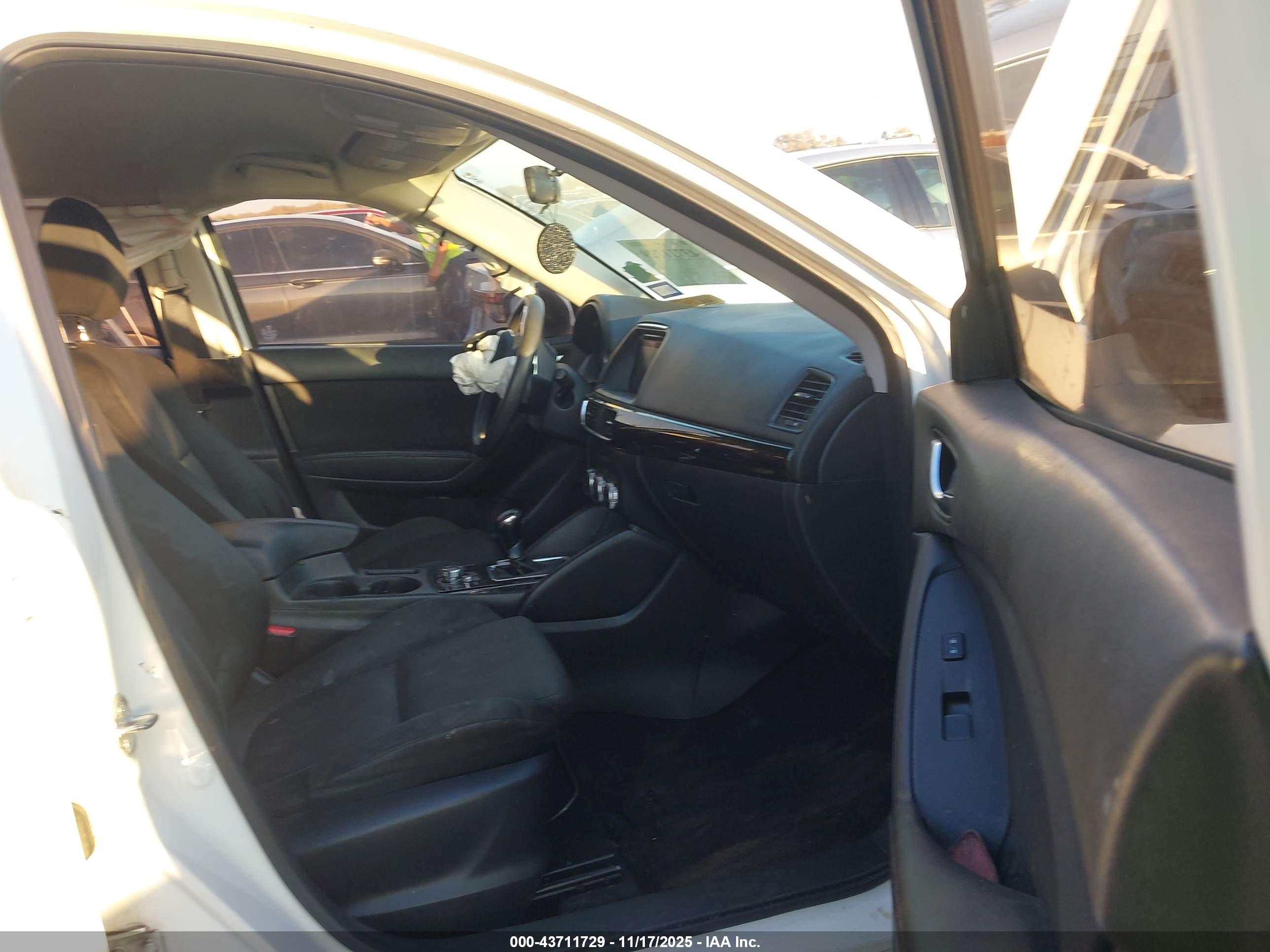 MAZDA CX-5 image 5
