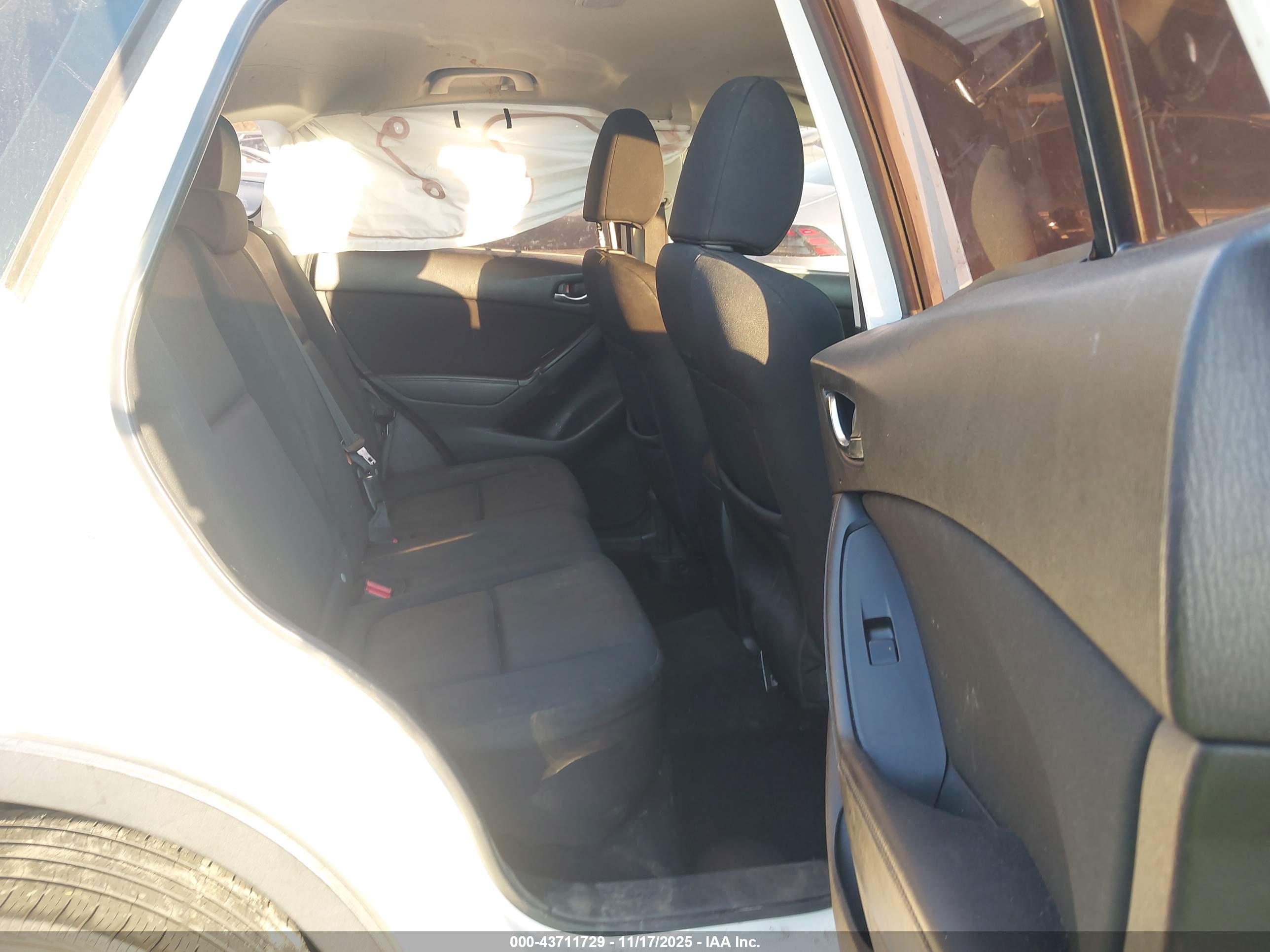 MAZDA CX-5 image 8