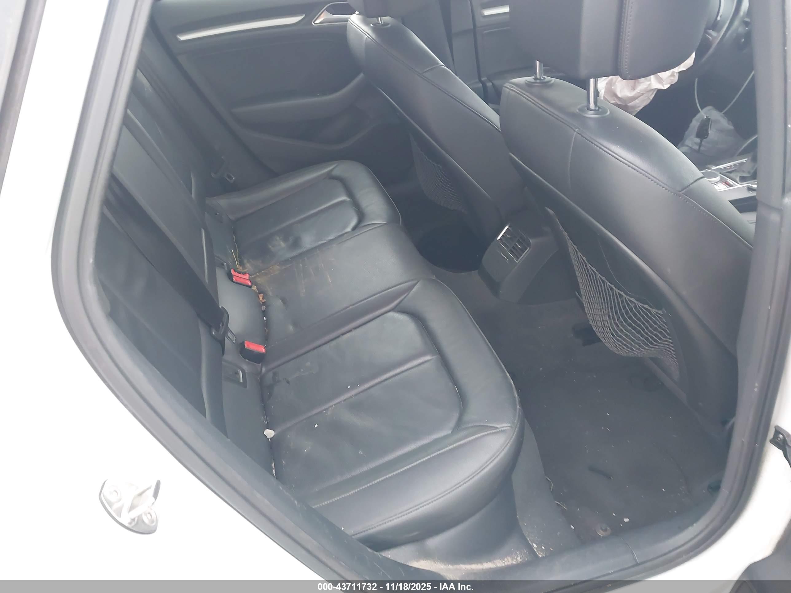AUDI A3 image 8