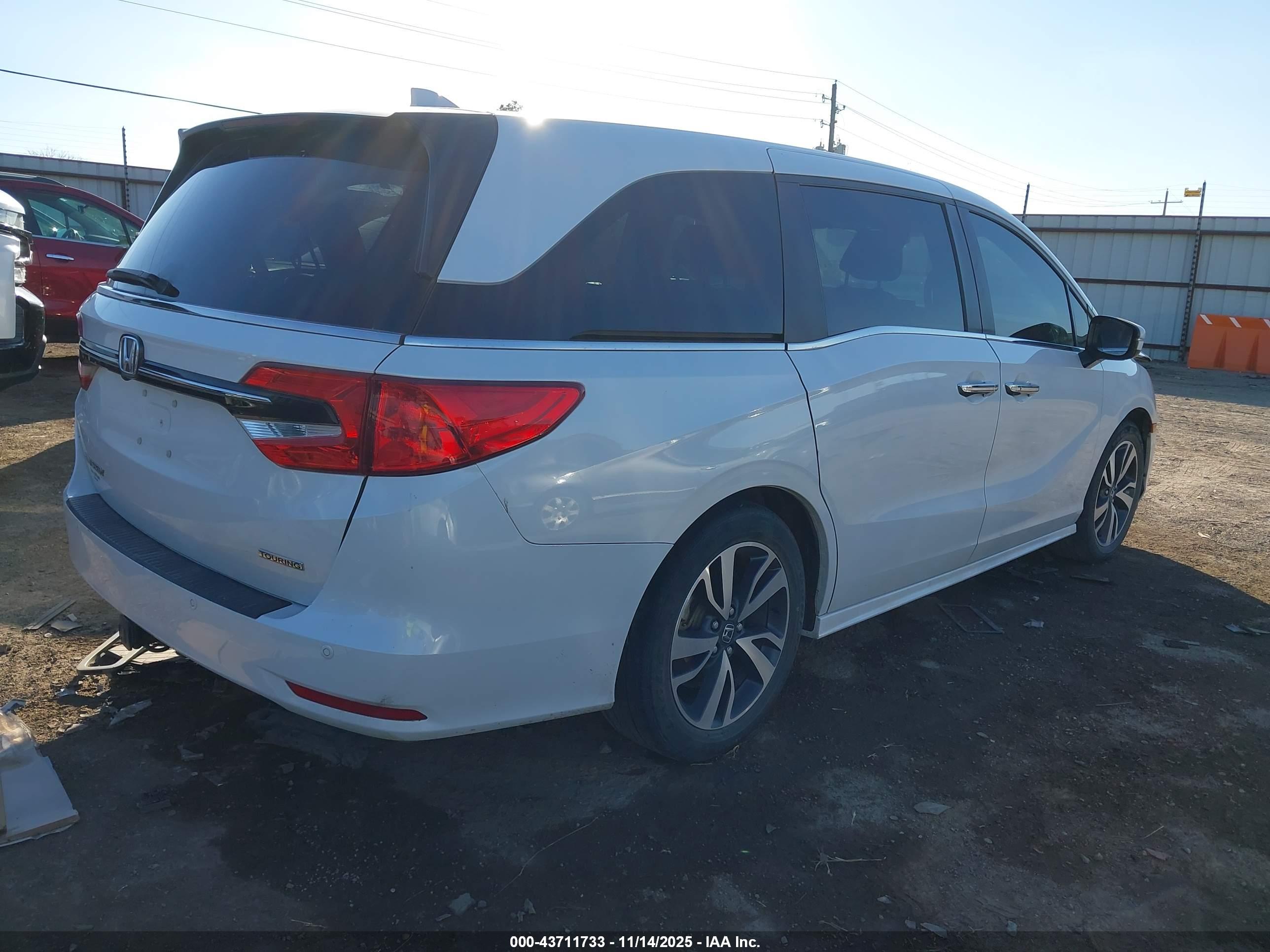 HONDA ODYSSEY image 4