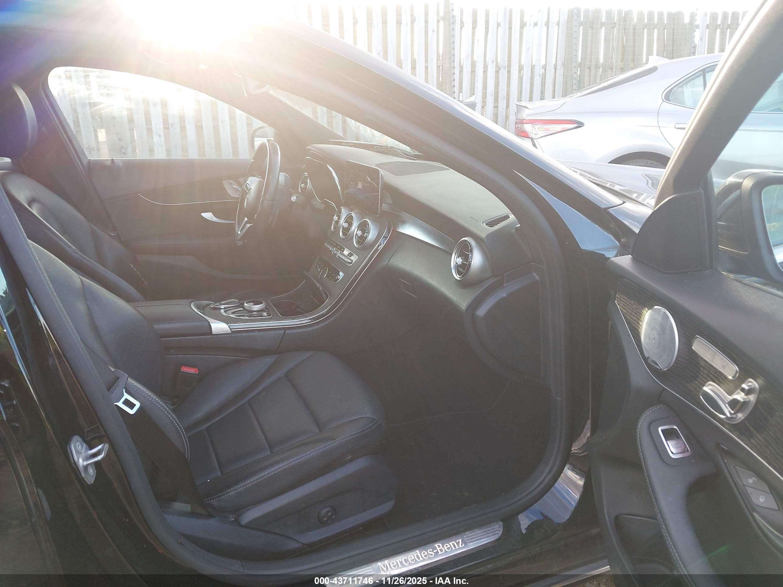 MERCEDES-BENZ C image 5