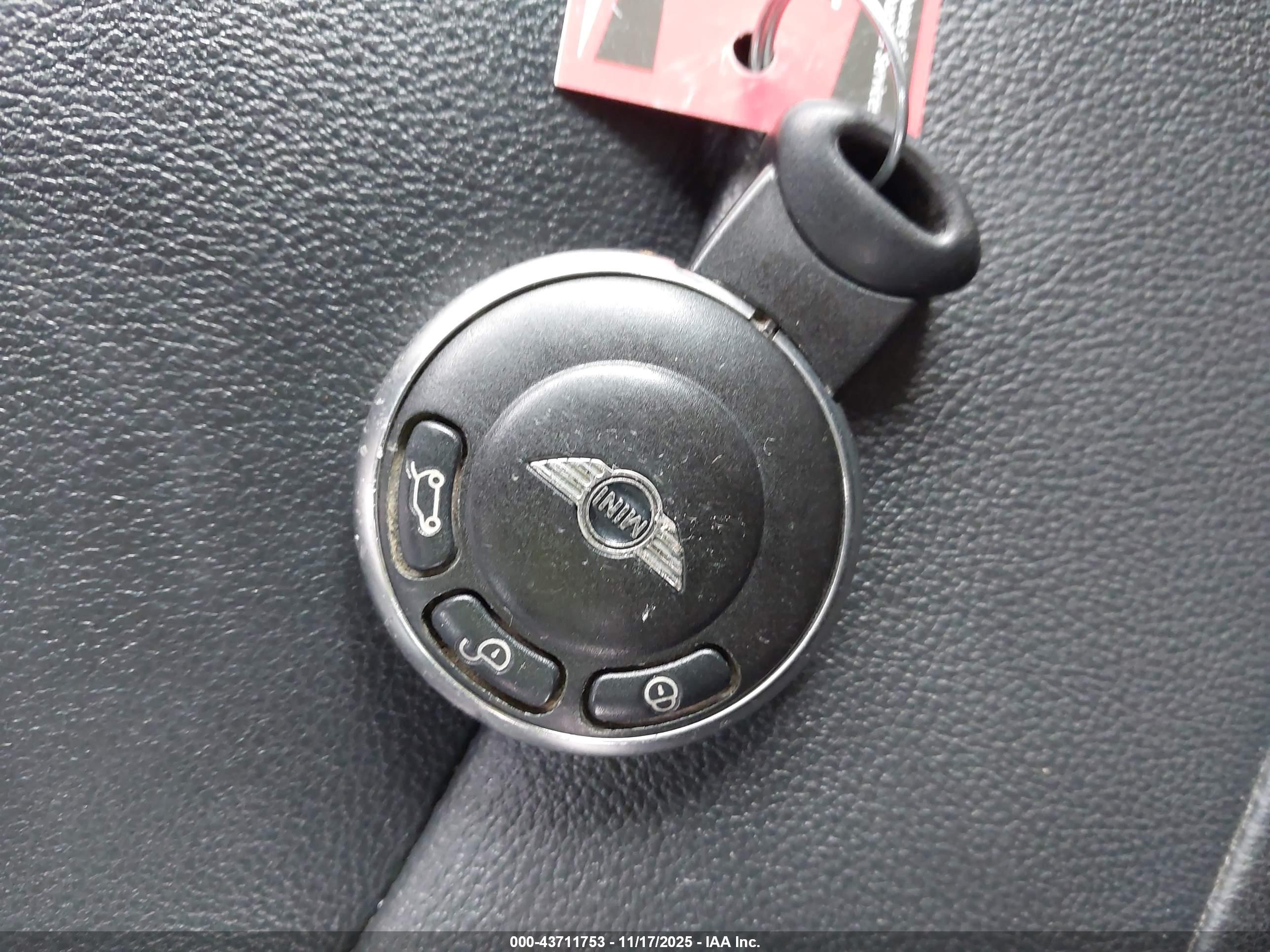 MINI COOPER image 11