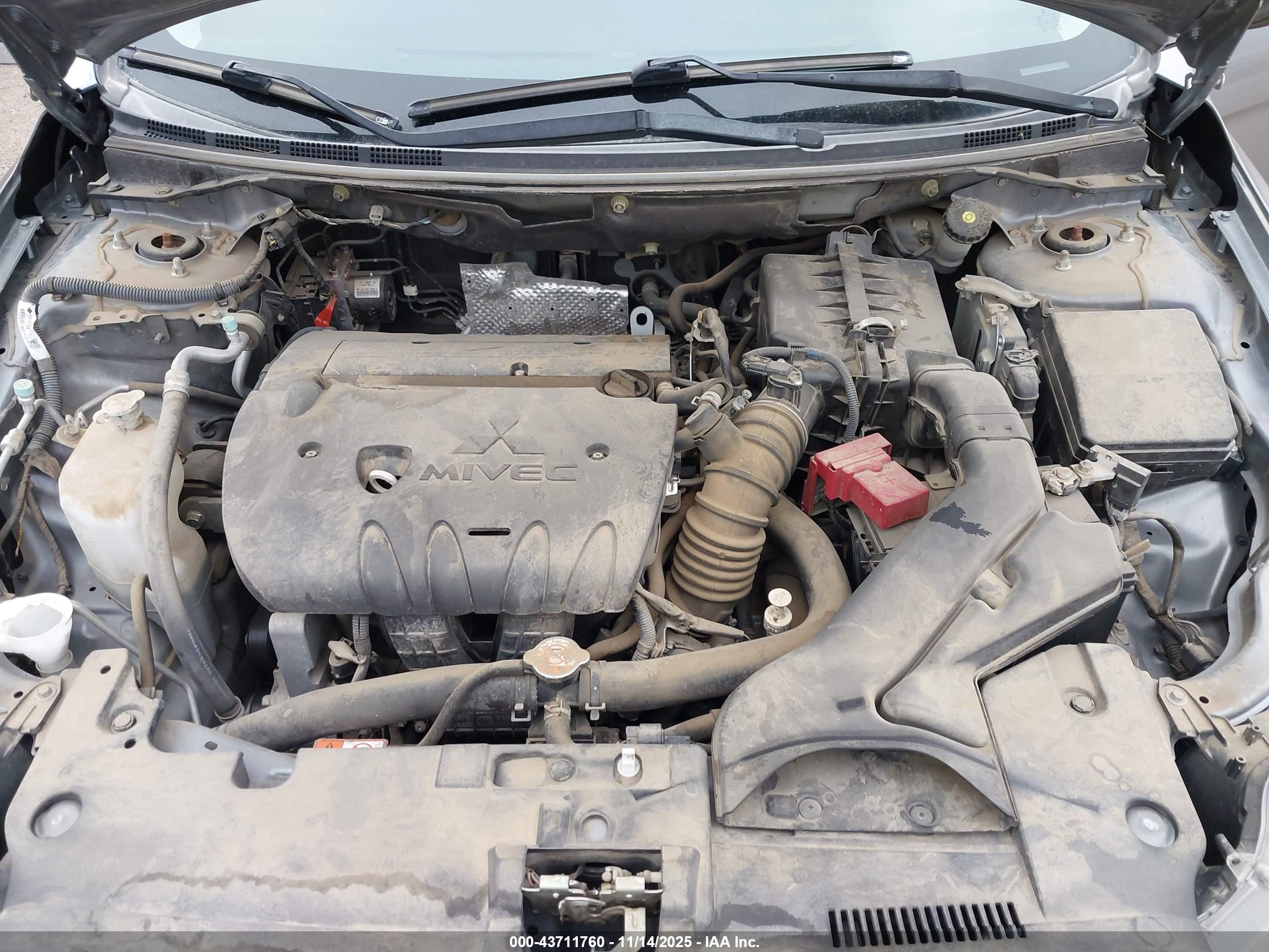 MITSUBISHI LANCER image 10