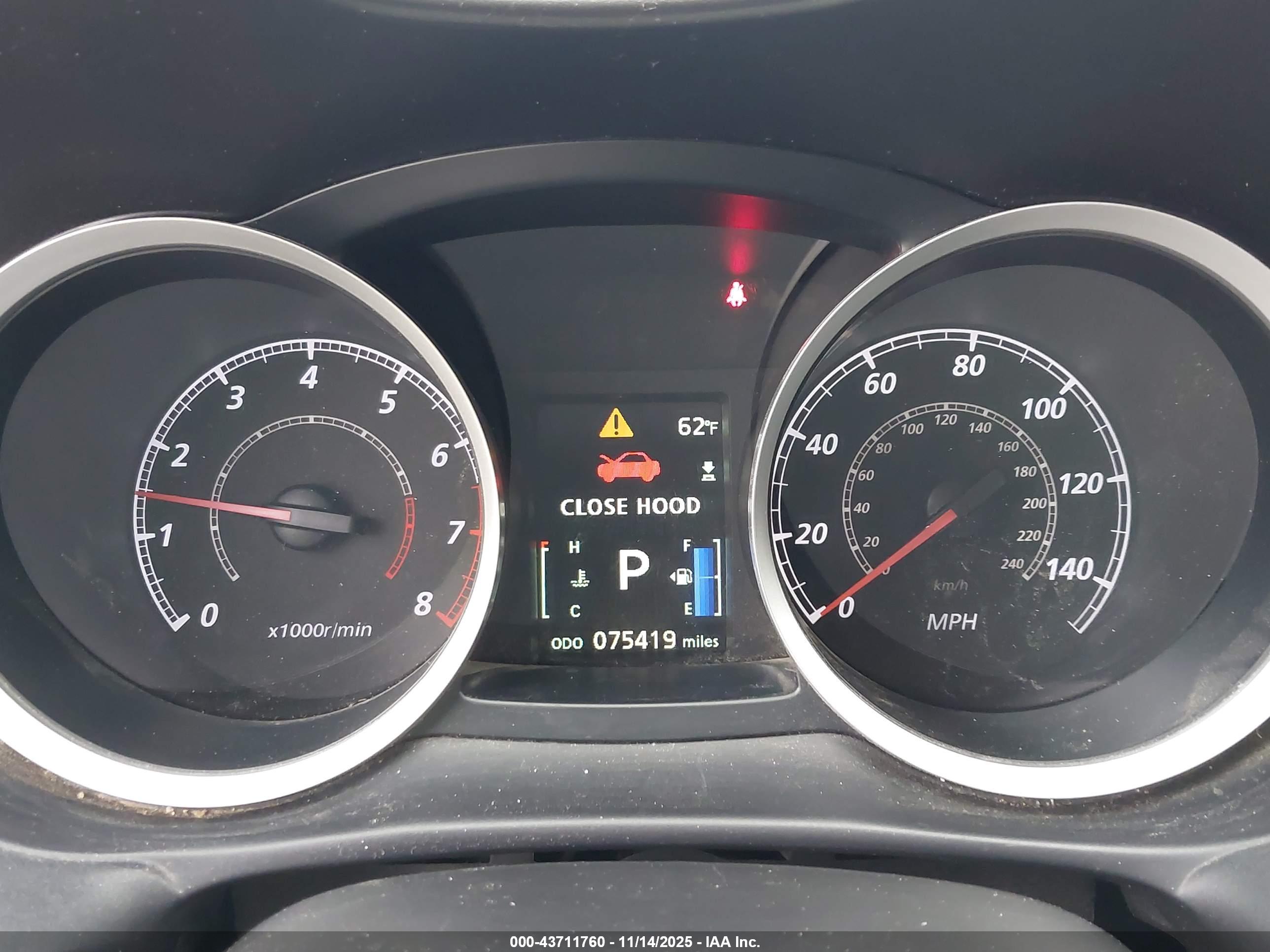 MITSUBISHI LANCER image 7
