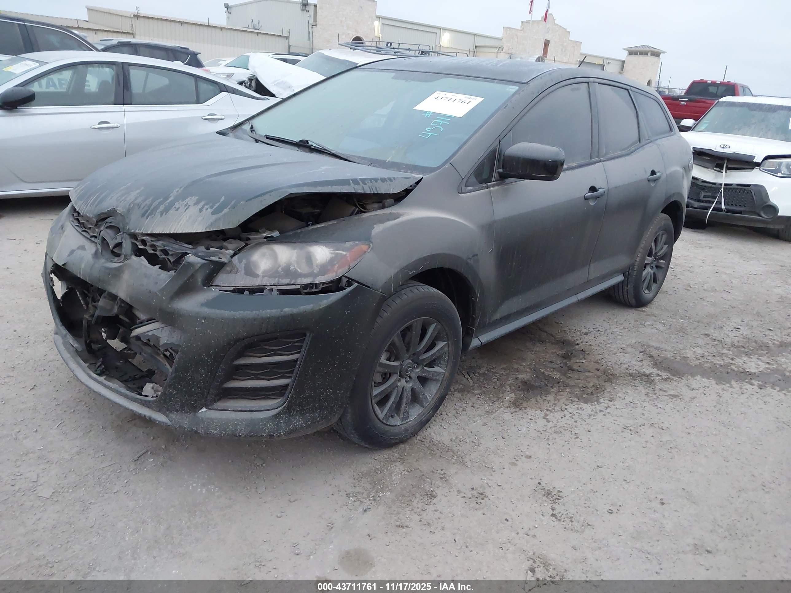 MAZDA CX-7 image 2