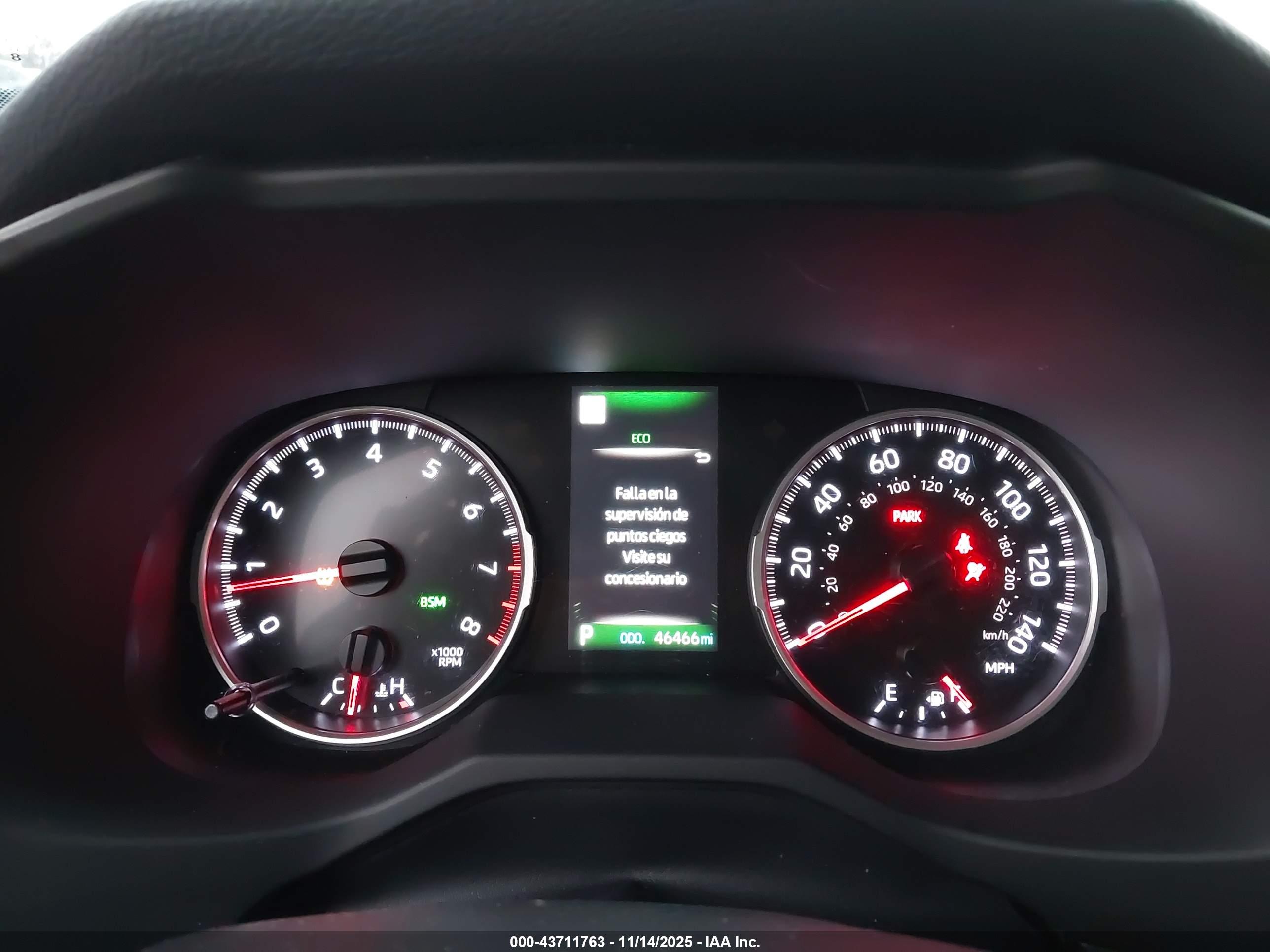 TOYOTA RAV4 image 7