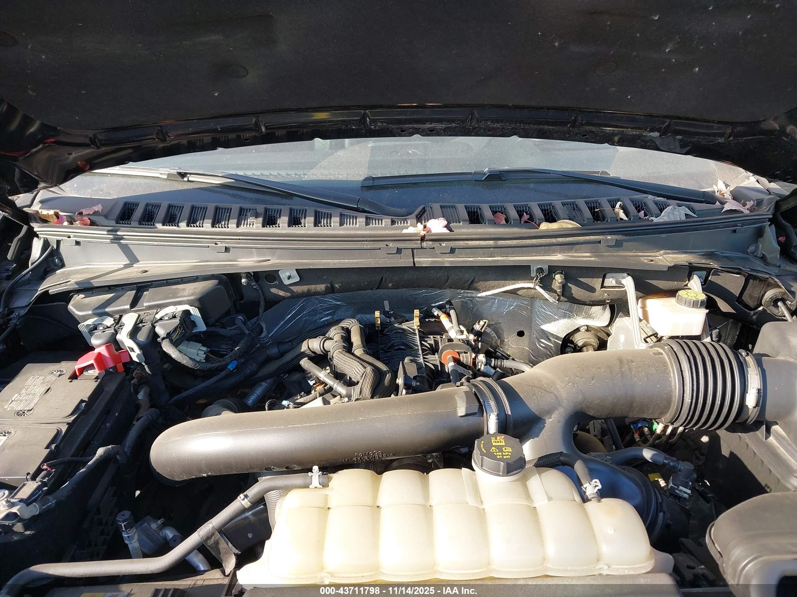 LINCOLN NAVIGATOR image 10