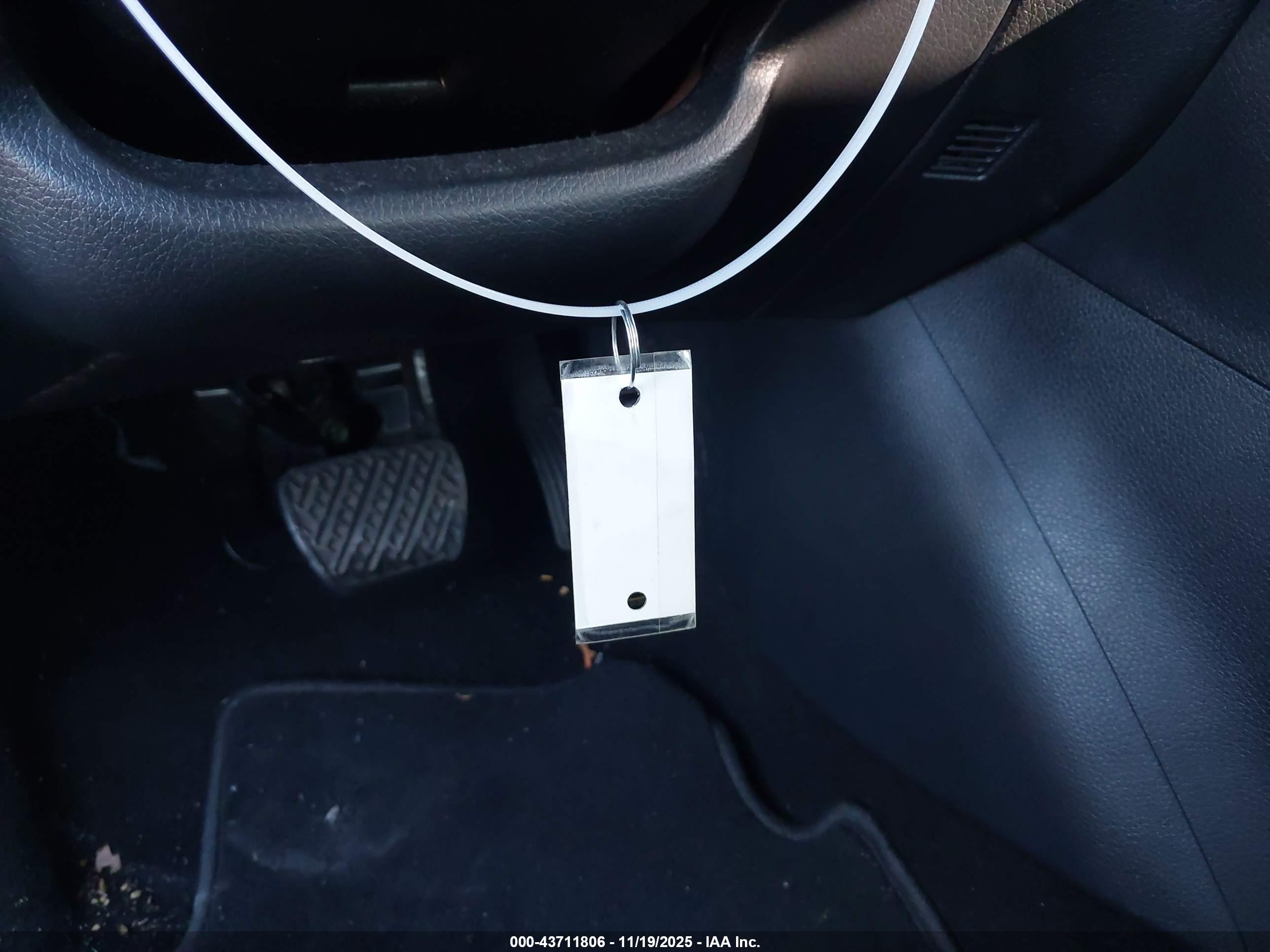 NISSAN SENTRA image 11
