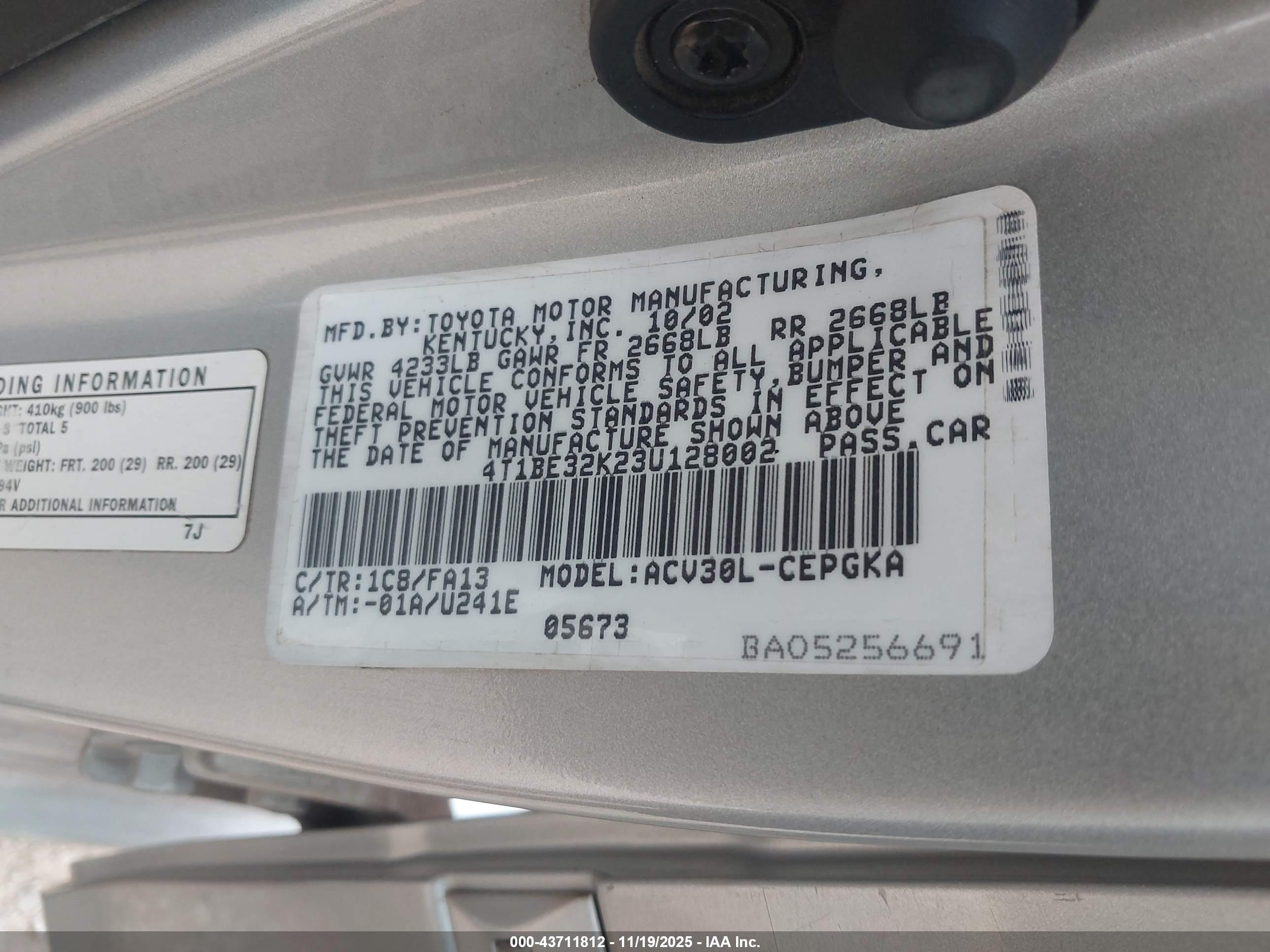 TOYOTA CAMRY image 9