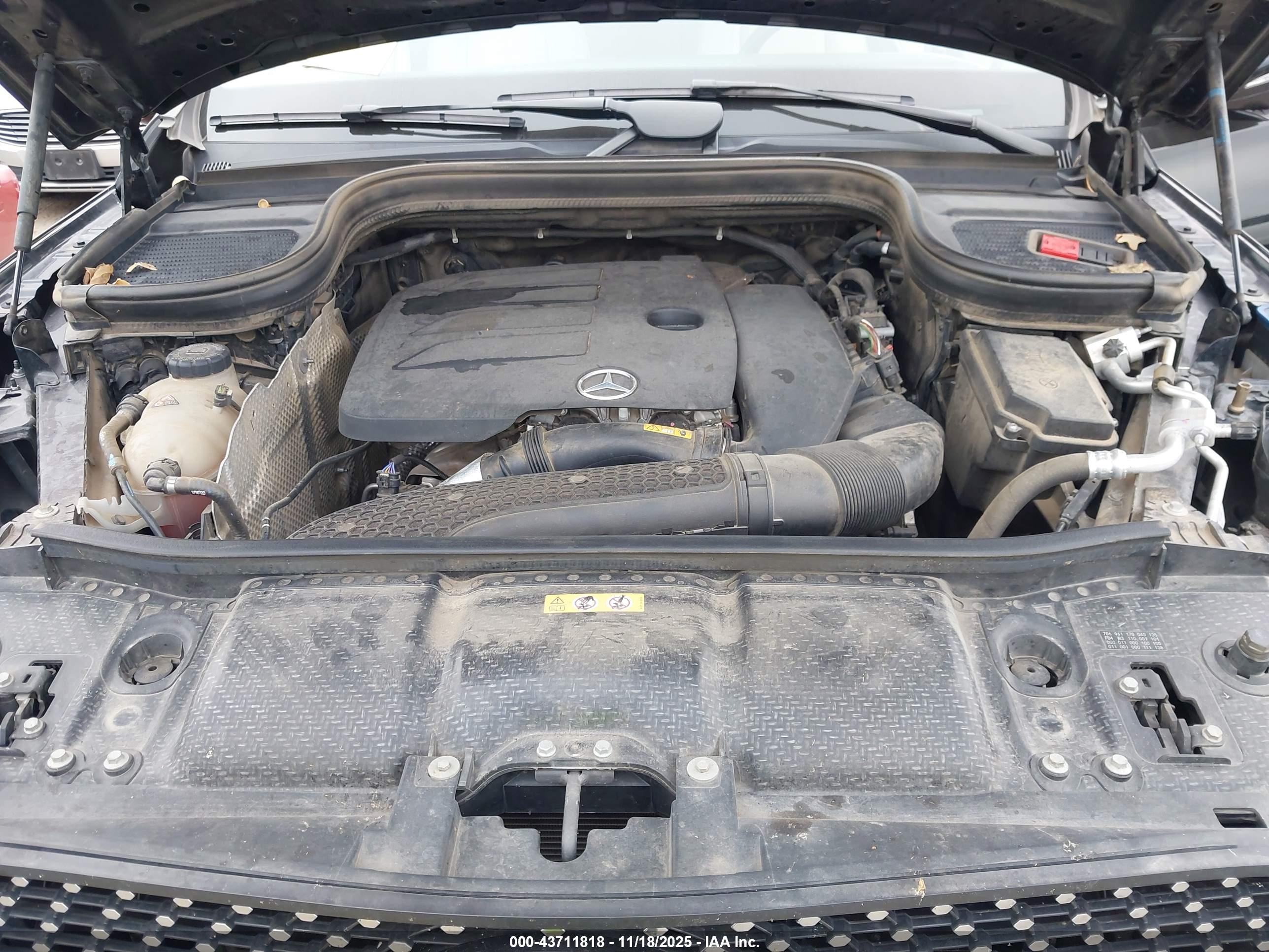 MERCEDES-BENZ GLE image 10