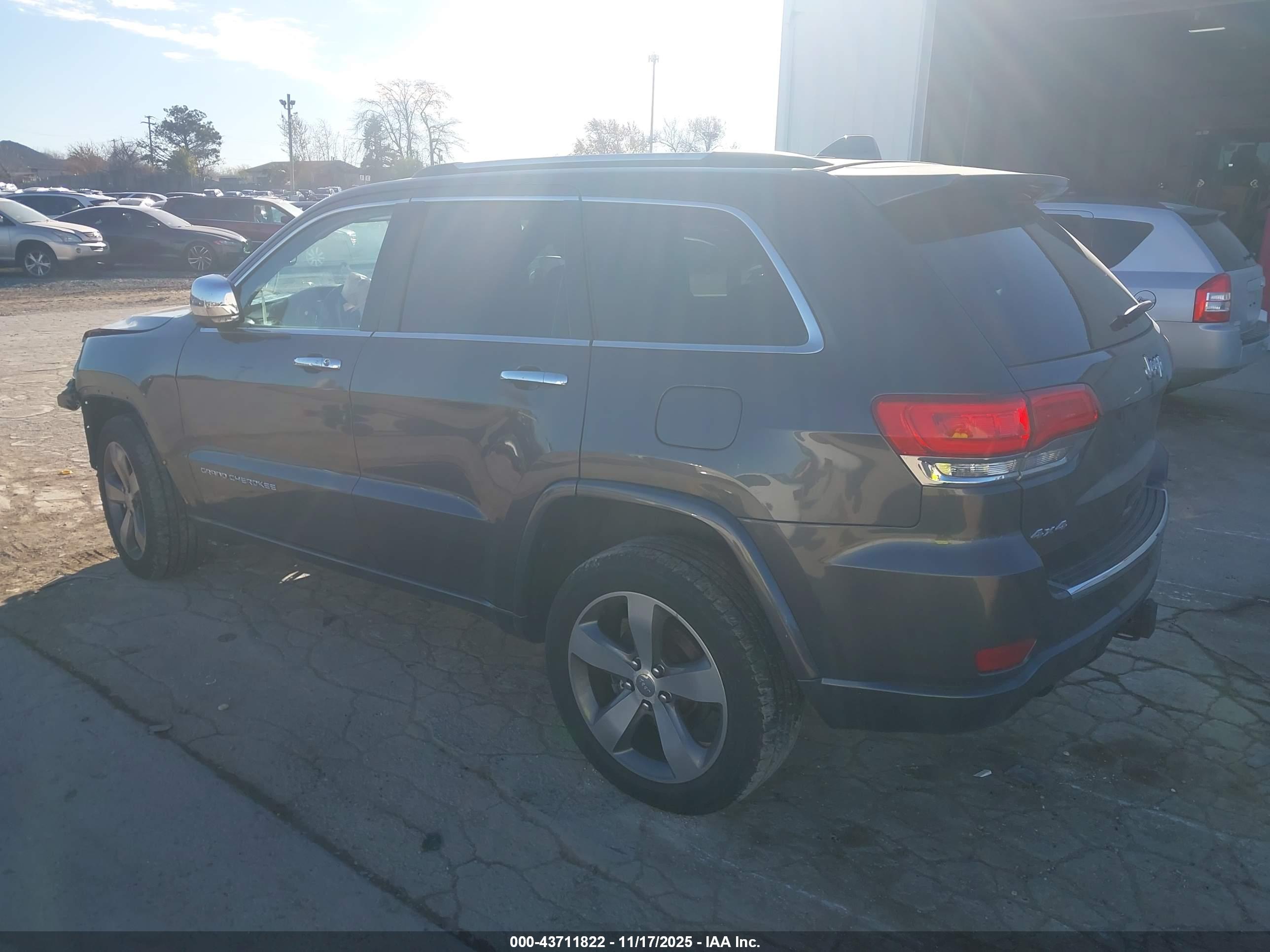 JEEP GRAND image 3
