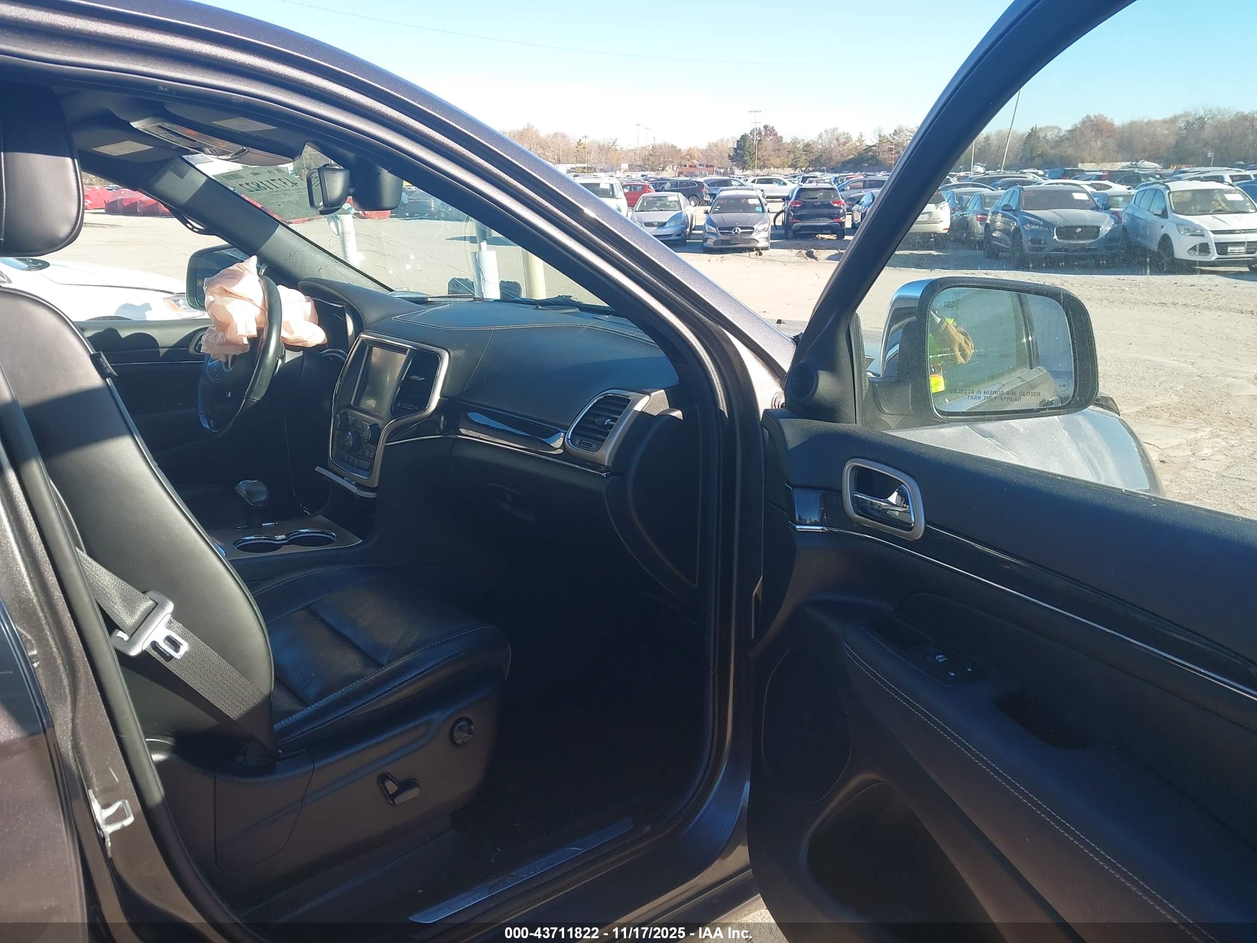 JEEP GRAND image 5