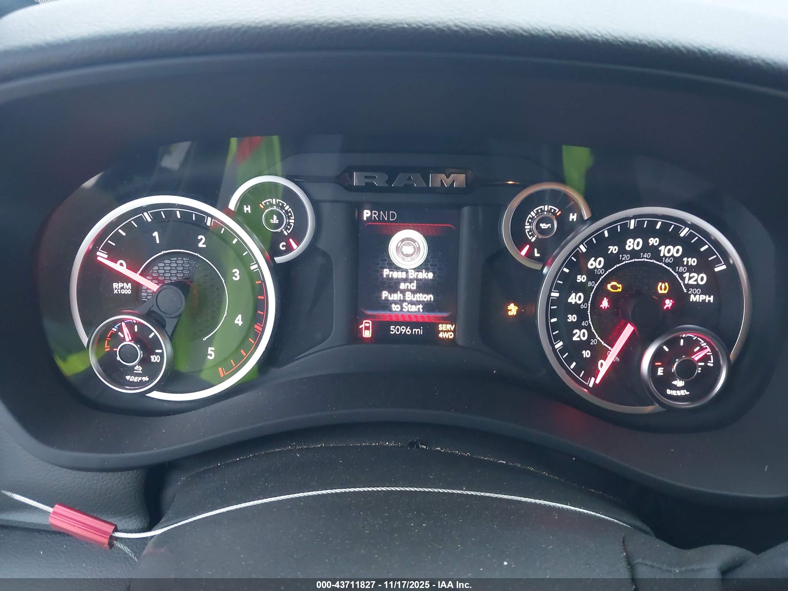 RAM 2500 image 7
