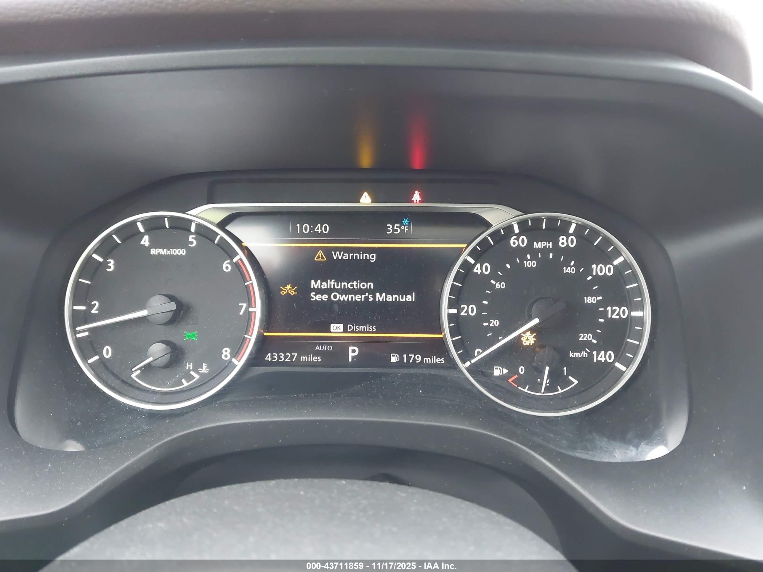 NISSAN ROGUE image 7