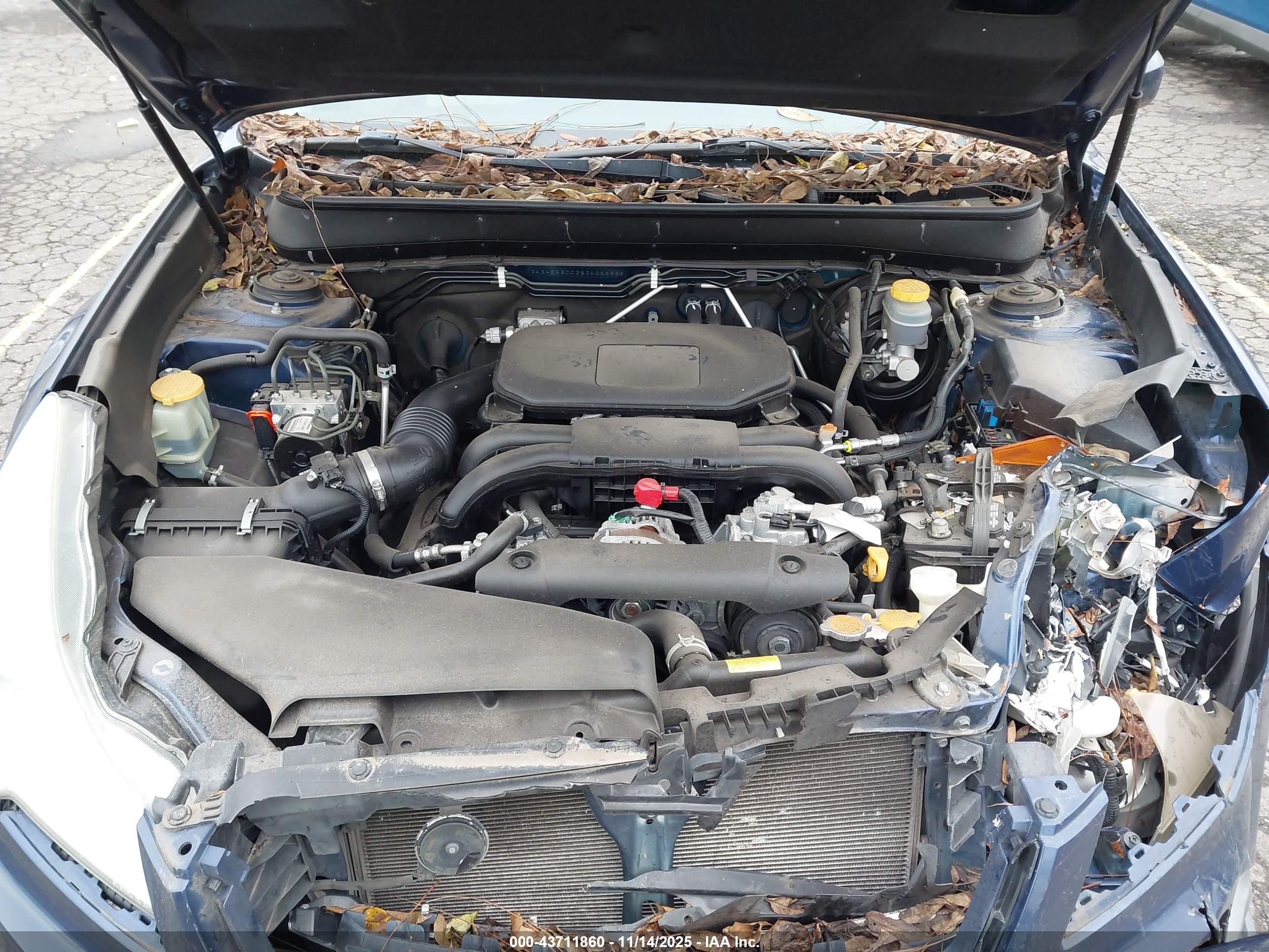 SUBARU OUTBACK image 10