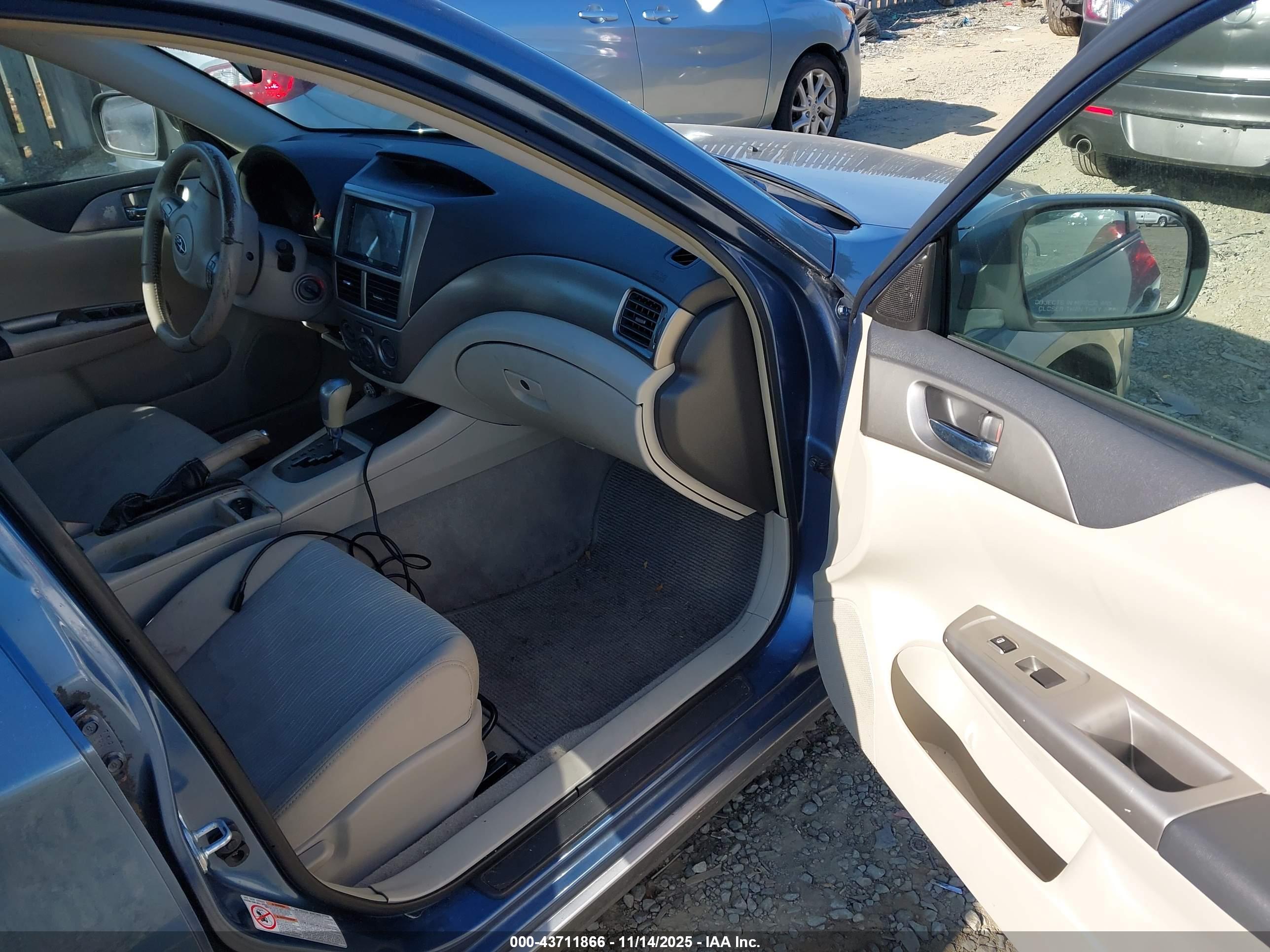 SUBARU IMPREZA image 5