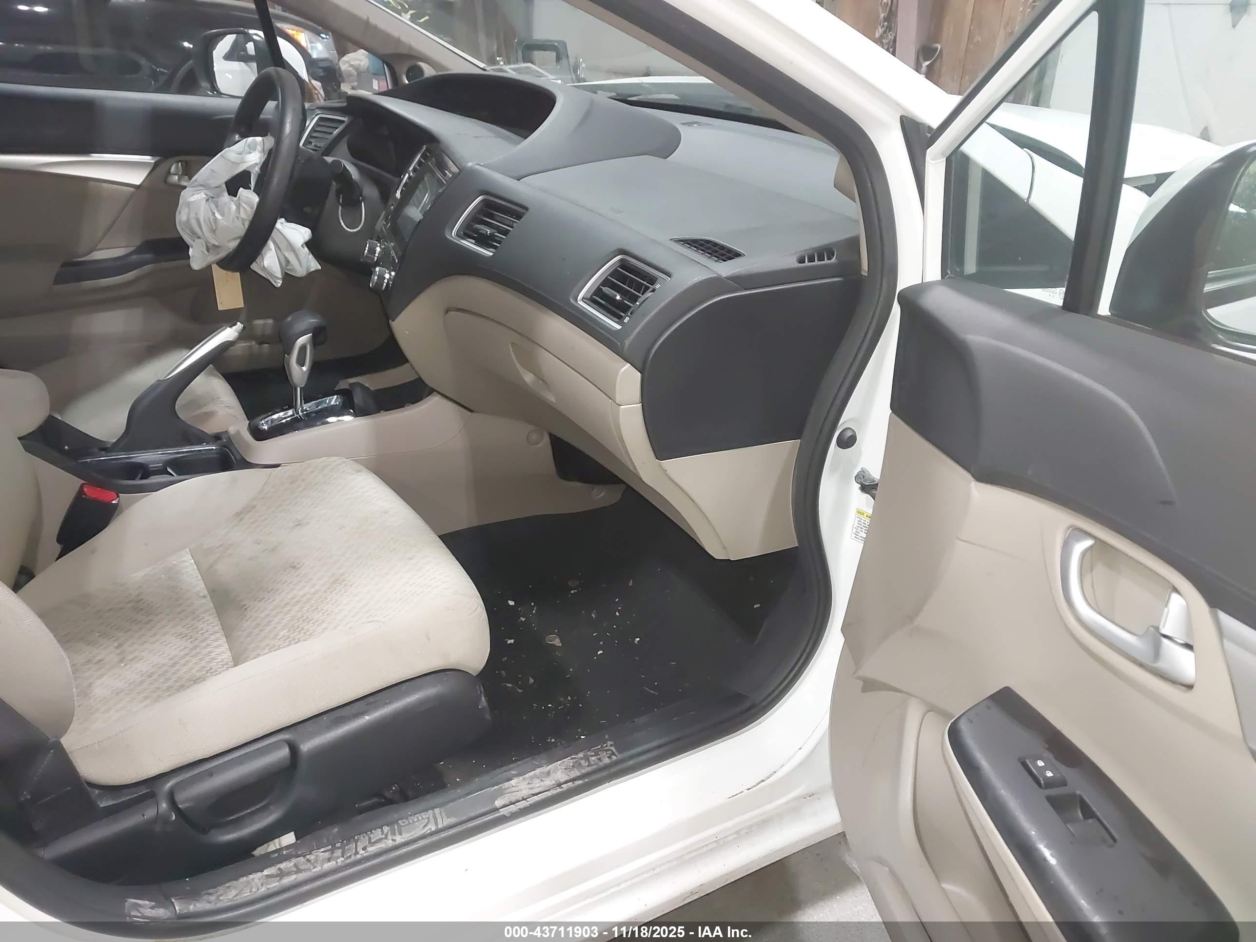 HONDA CIVIC image 5