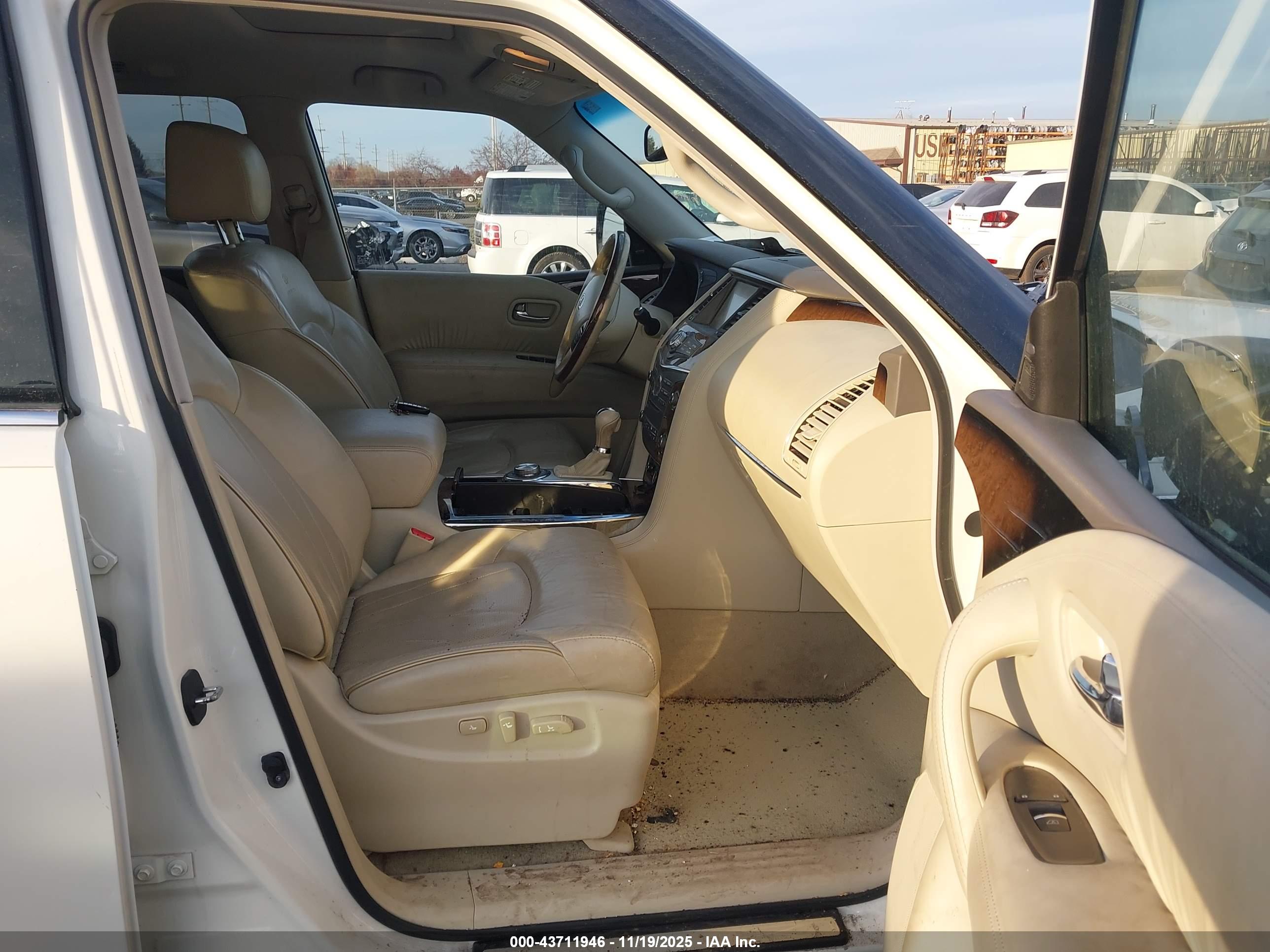 INFINITI QX80 image 5