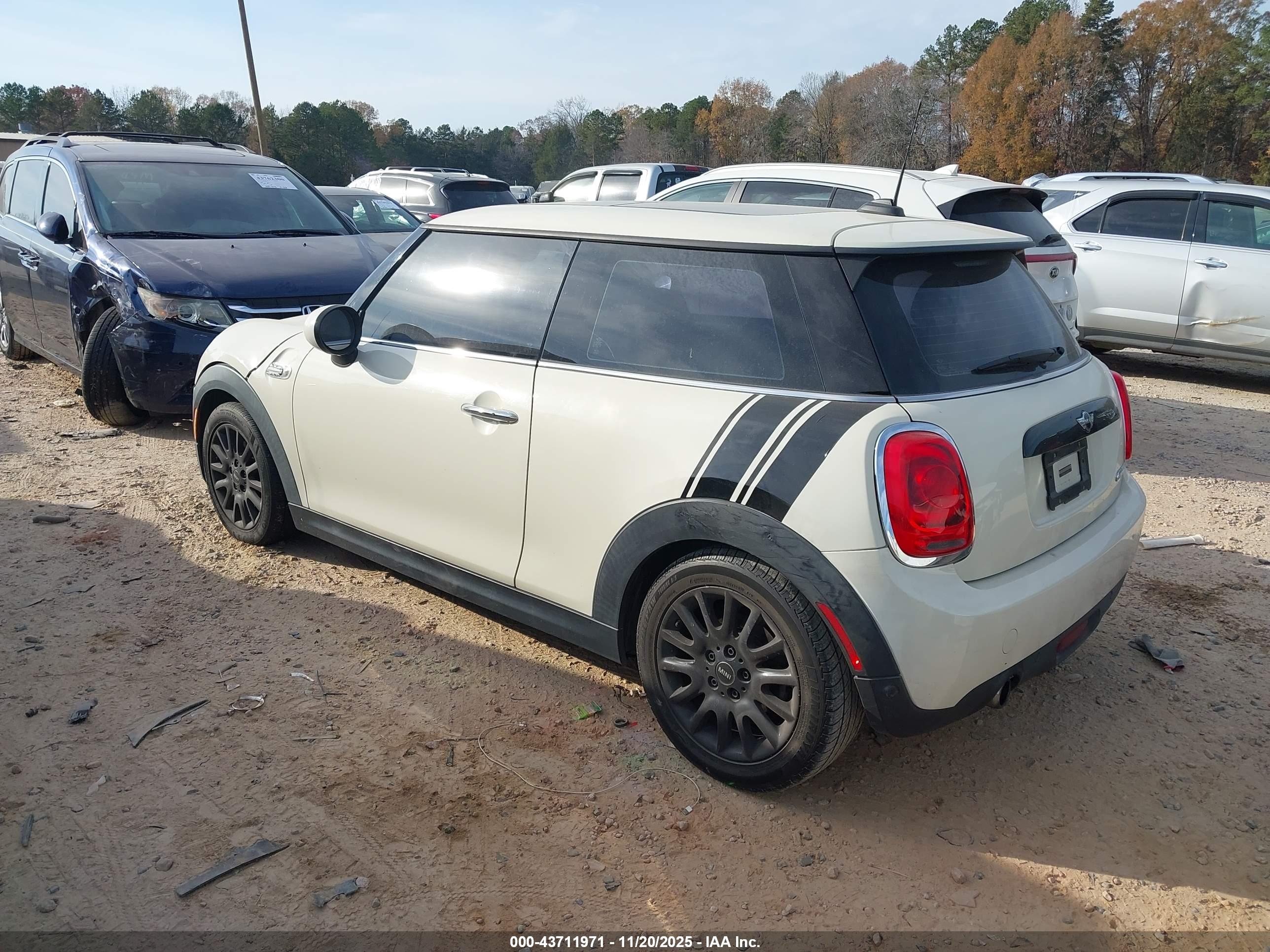 MINI HARDTOP image 3