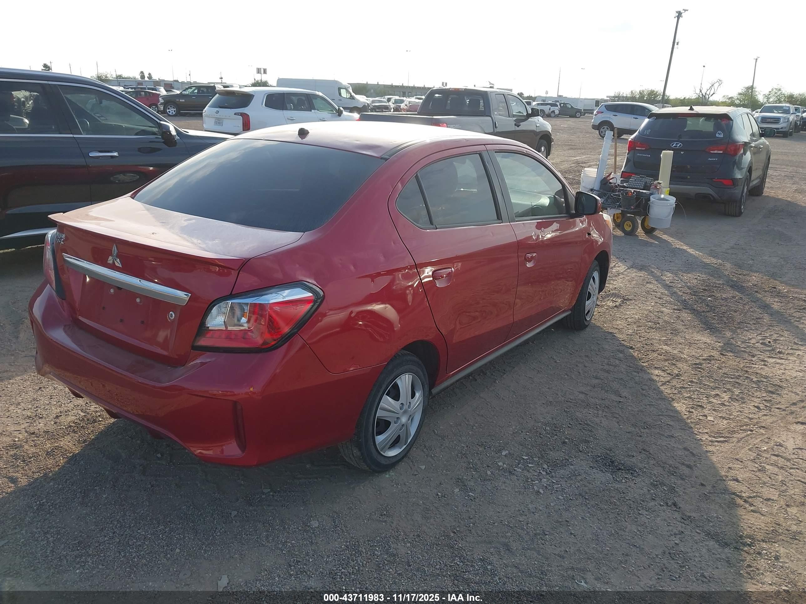 MITSUBISHI MIRAGE image 4