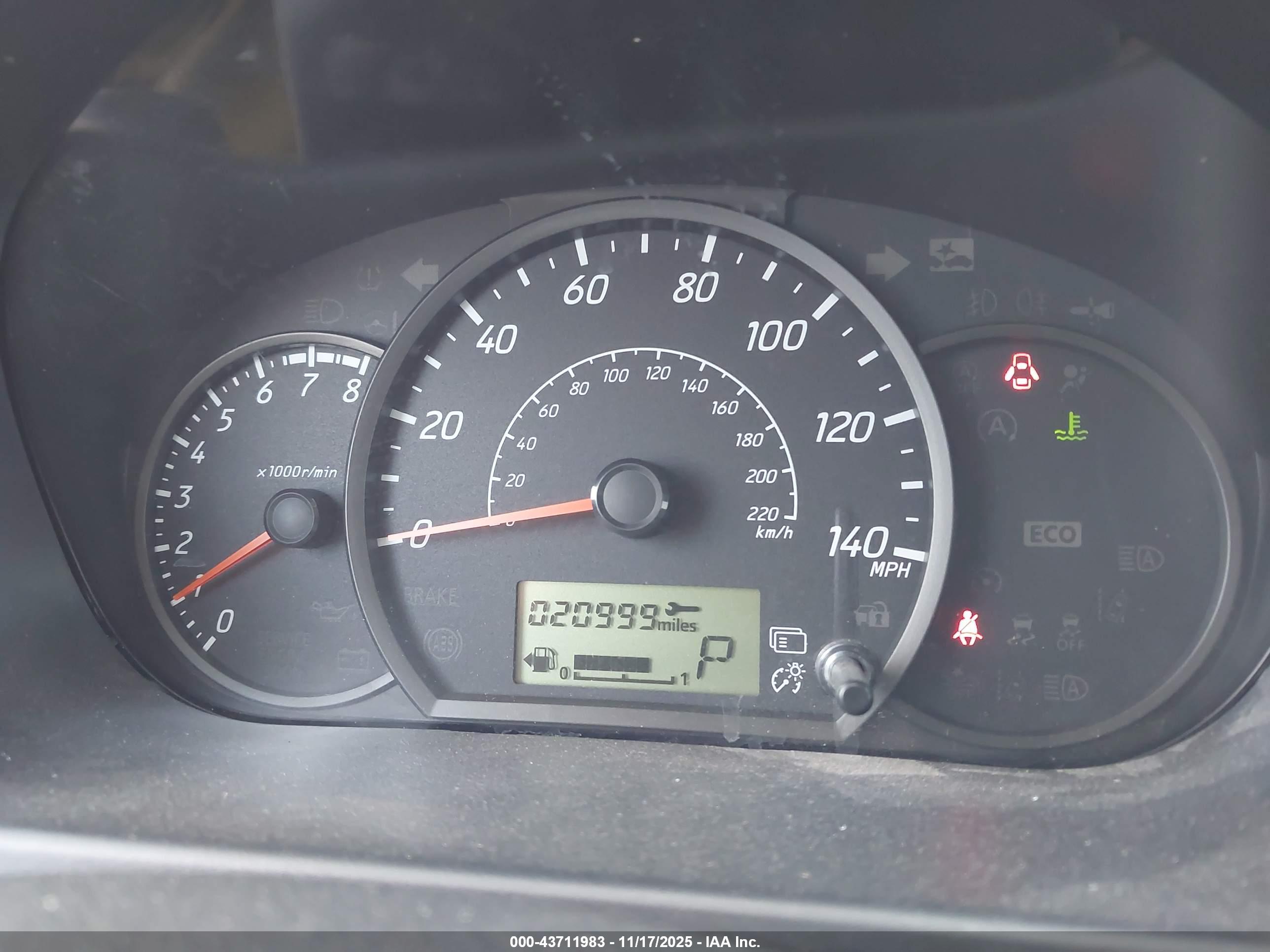 MITSUBISHI MIRAGE image 7