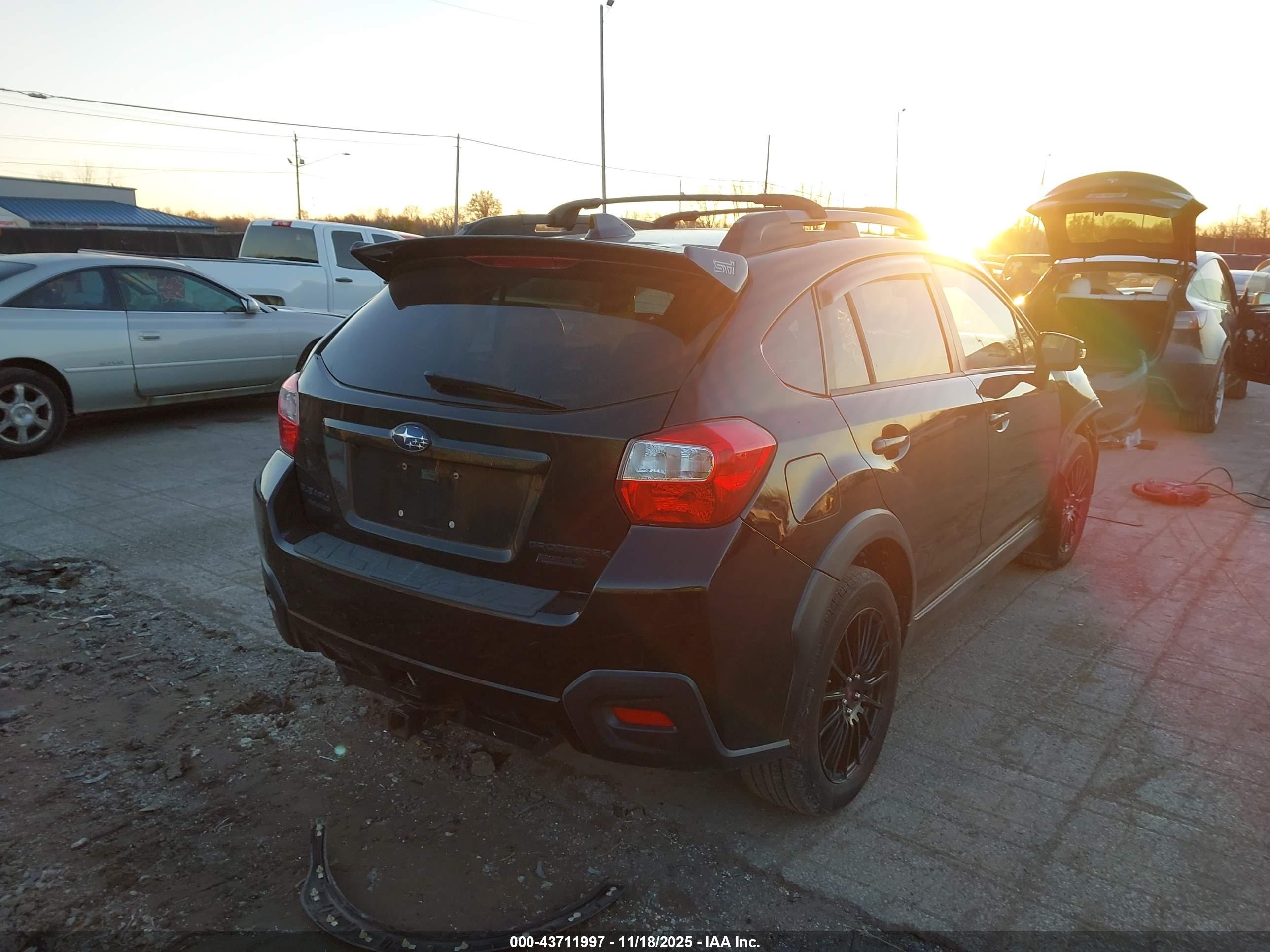 SUBARU CROSSTREK image 4