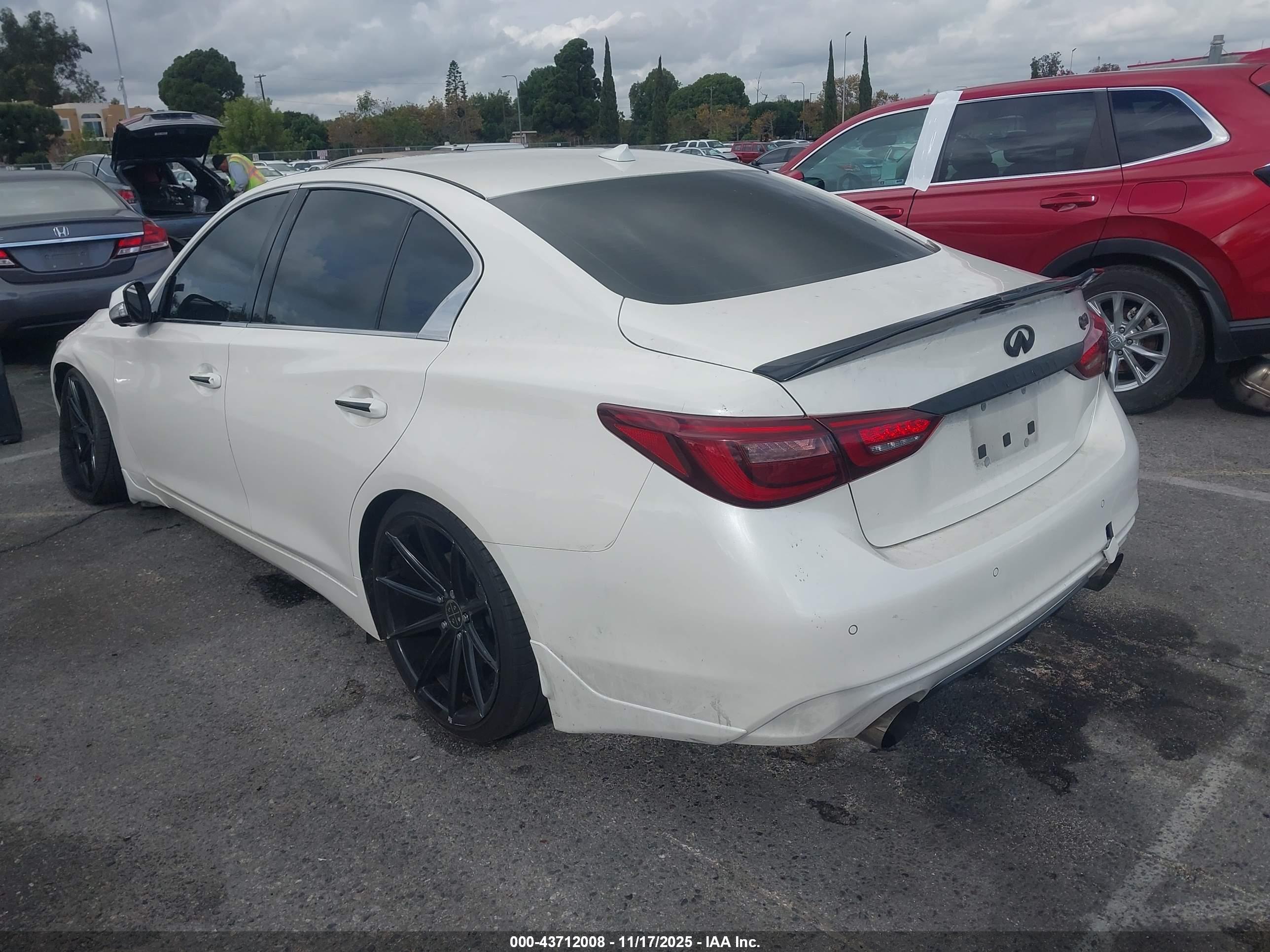 INFINITI Q50 image 3
