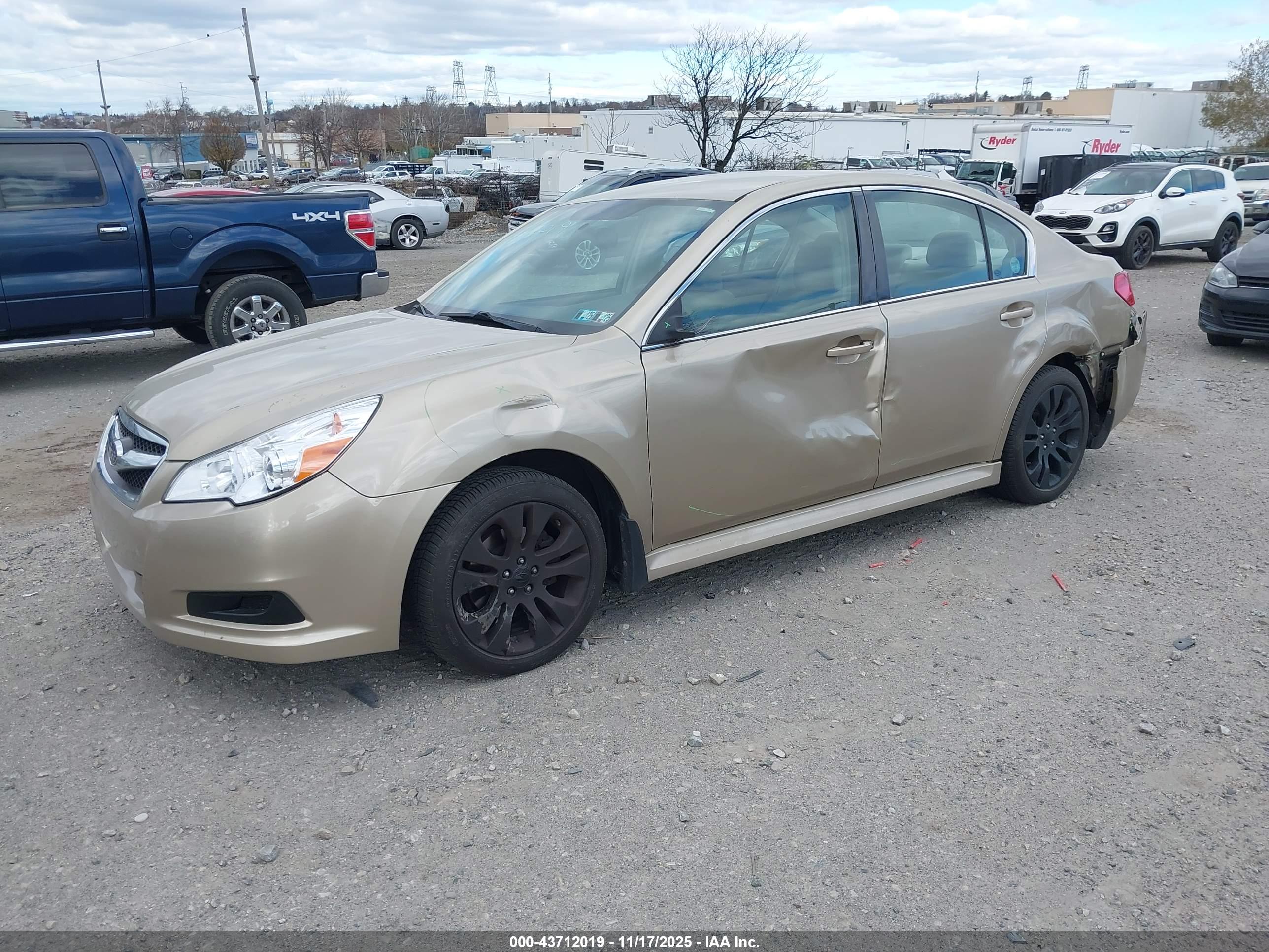 SUBARU LEGACY image 2