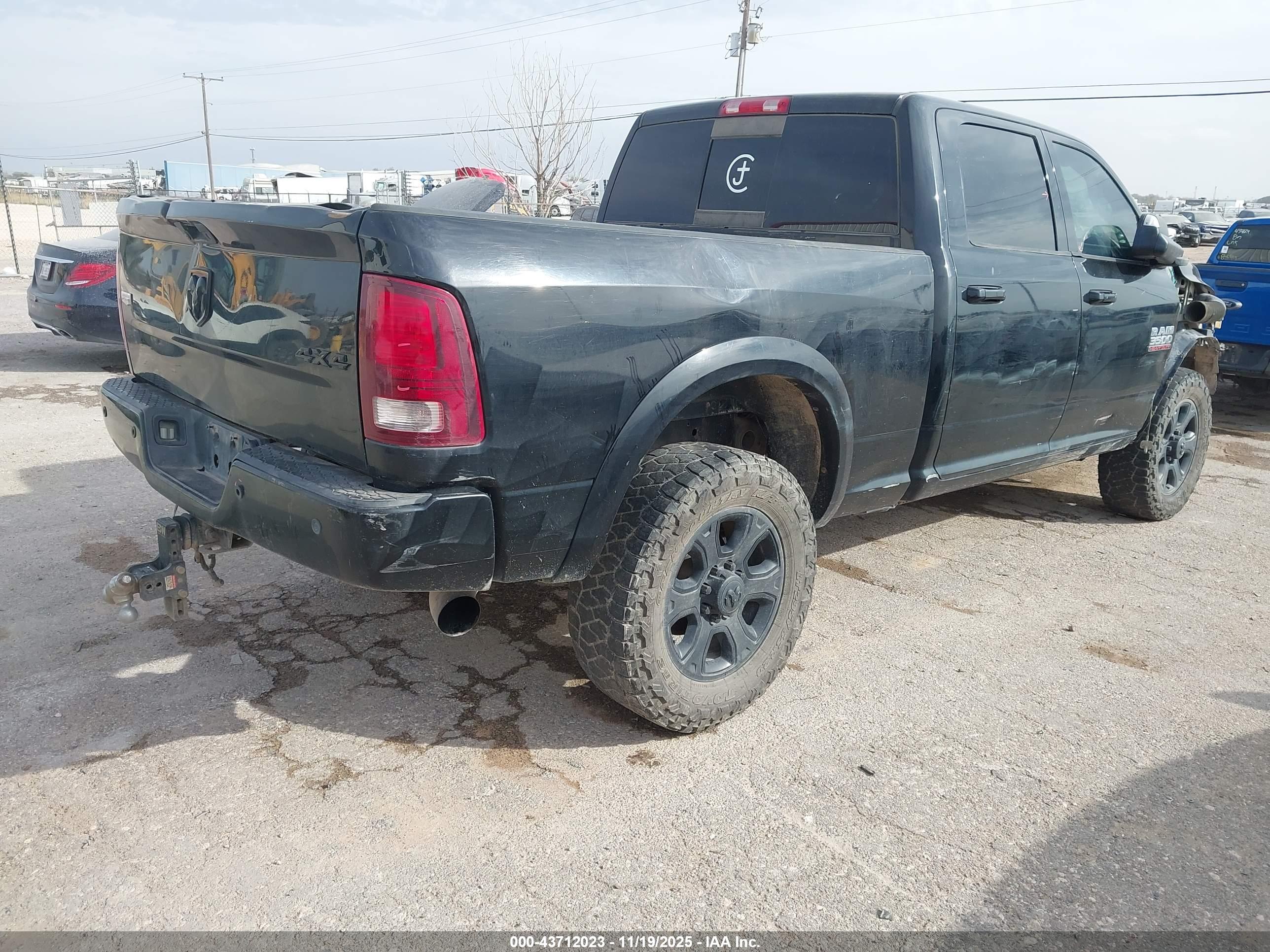RAM 3500 image 4