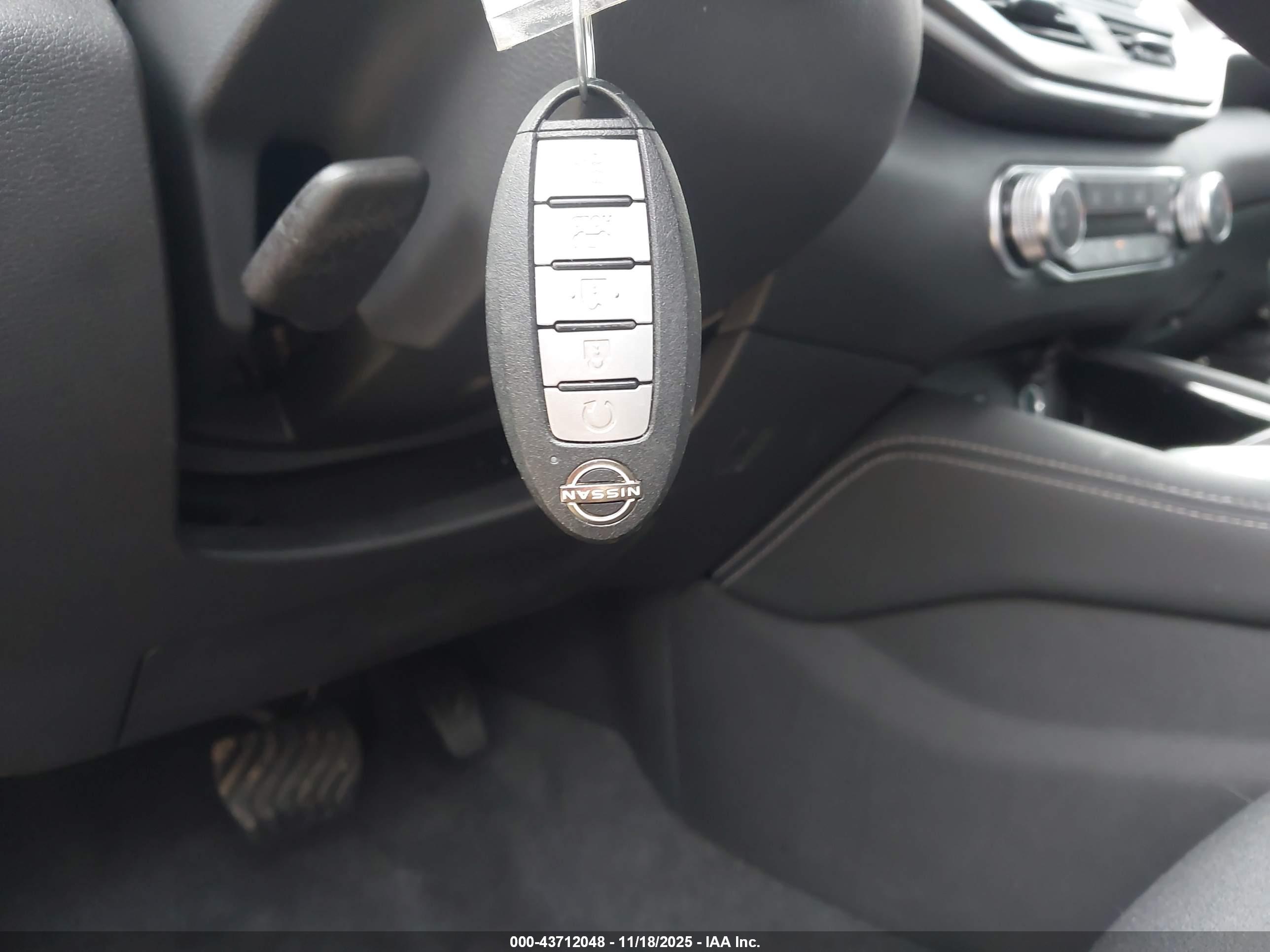 NISSAN ALTIMA image 11