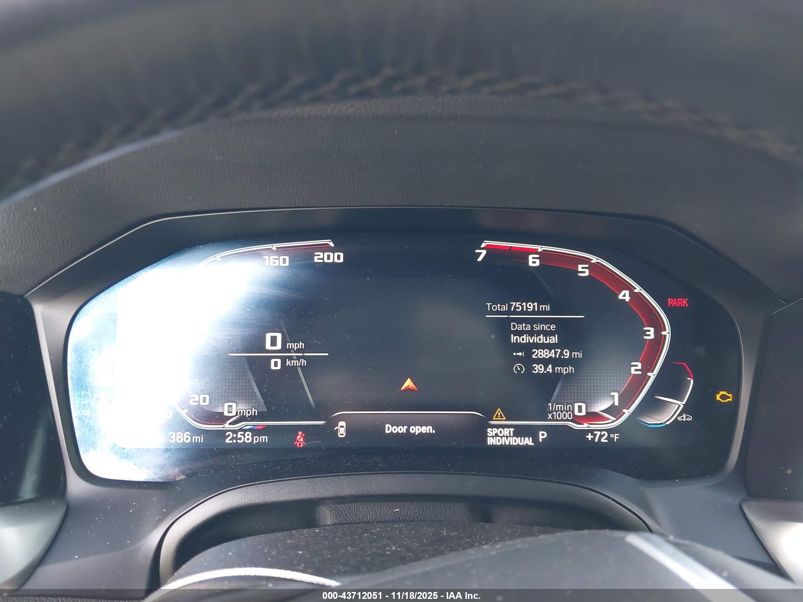 BMW 330I image 7