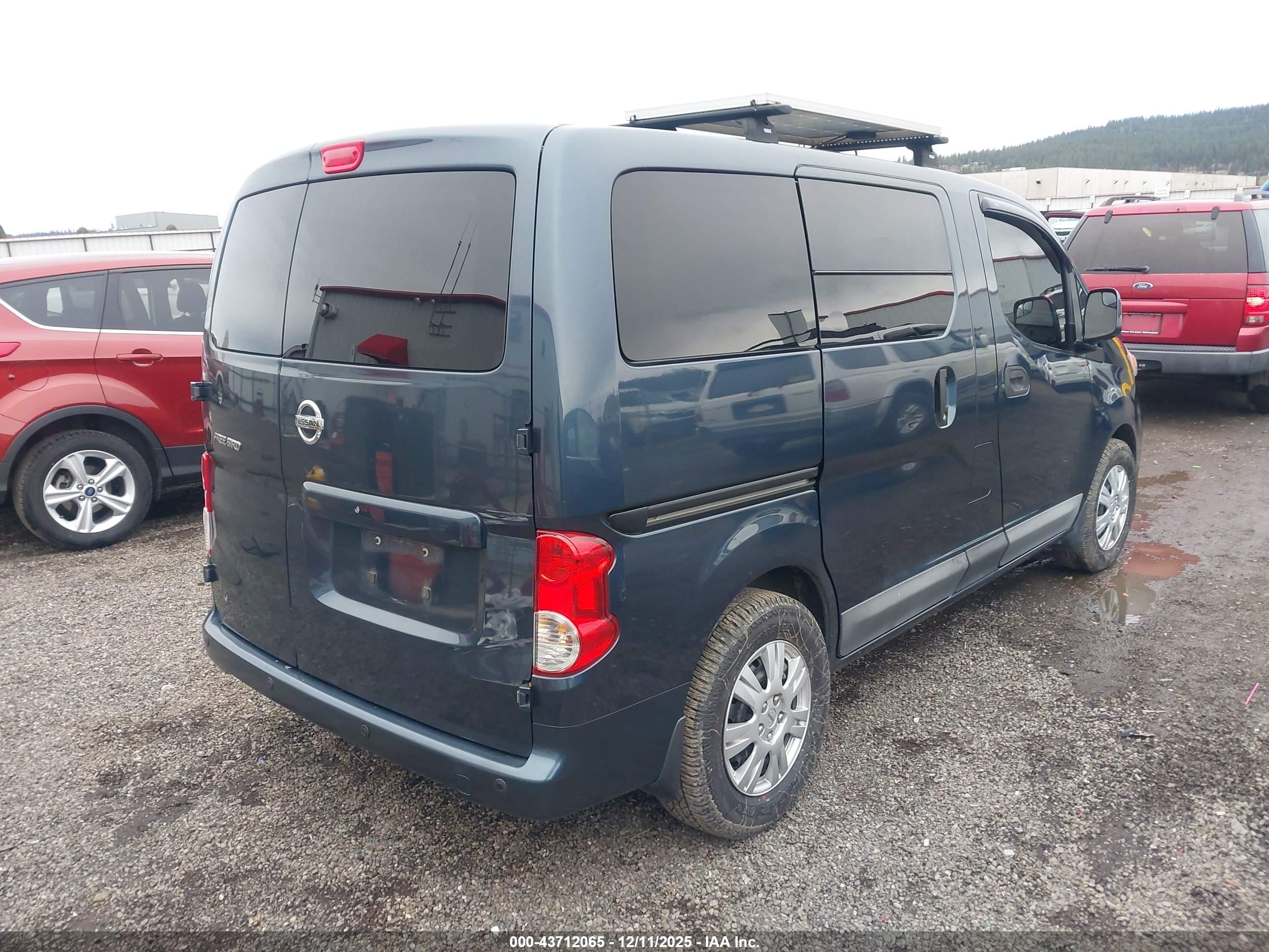 NISSAN NV200 image 4