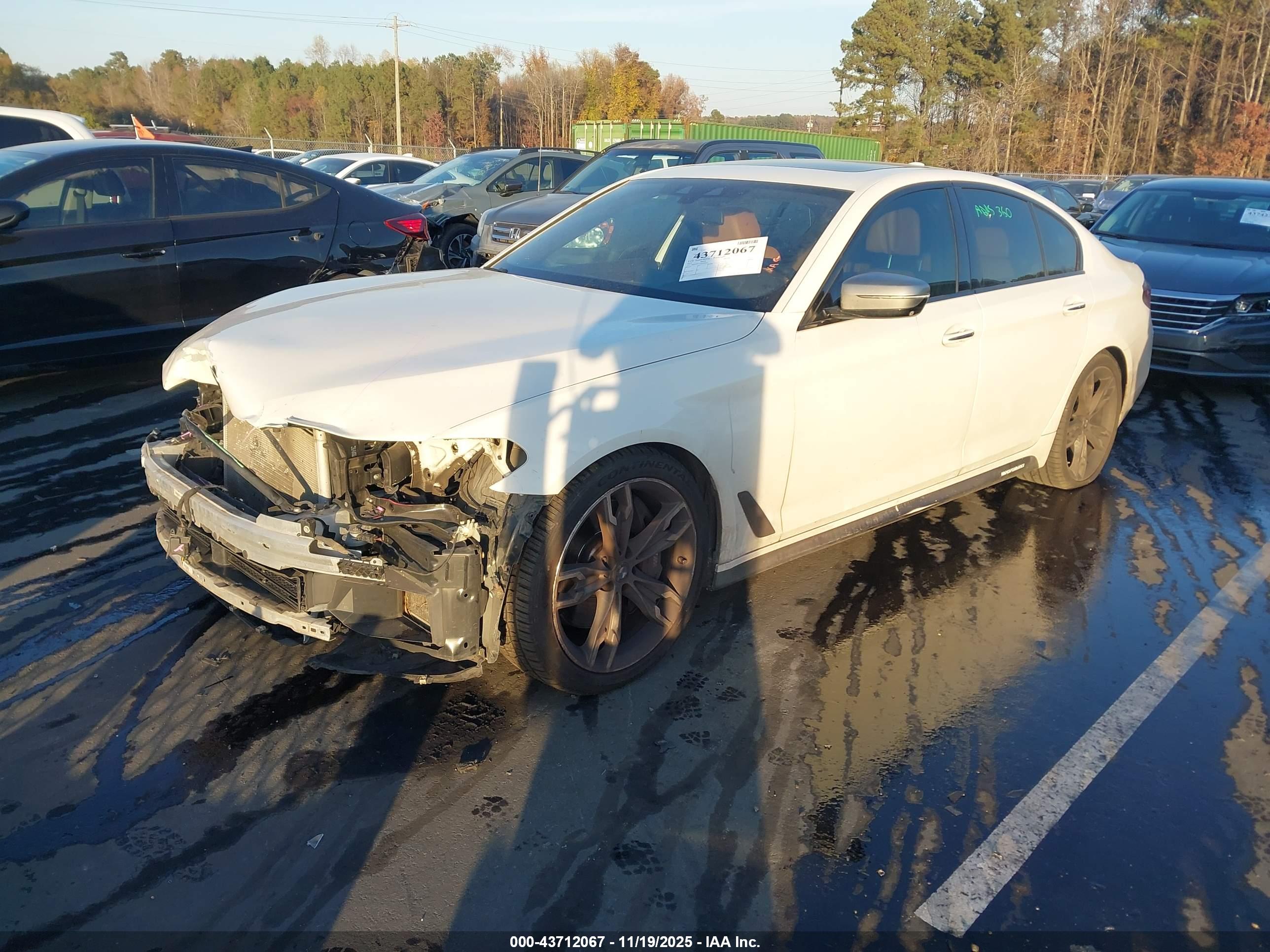 BMW M550I image 2