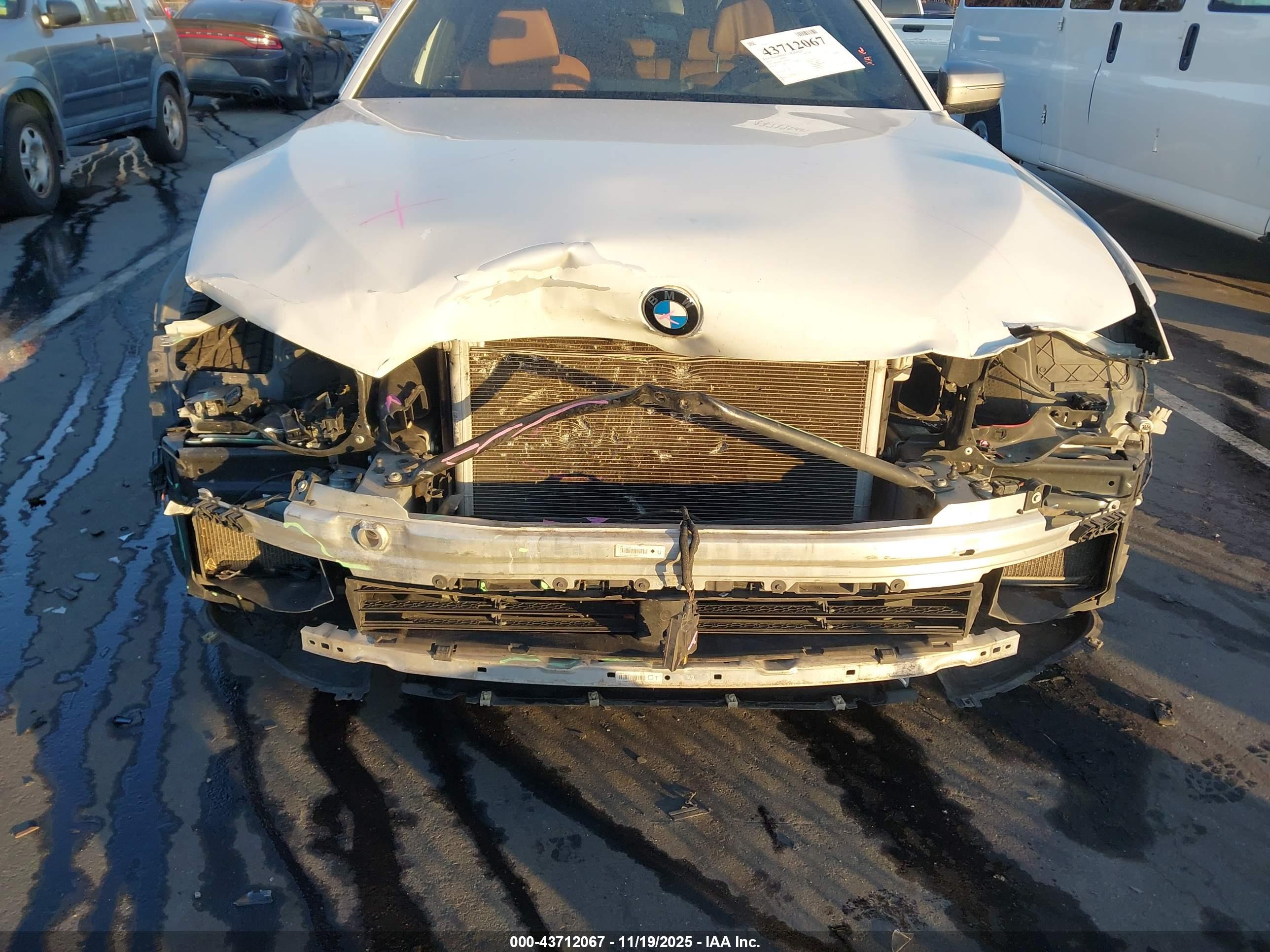 BMW M550I image 6
