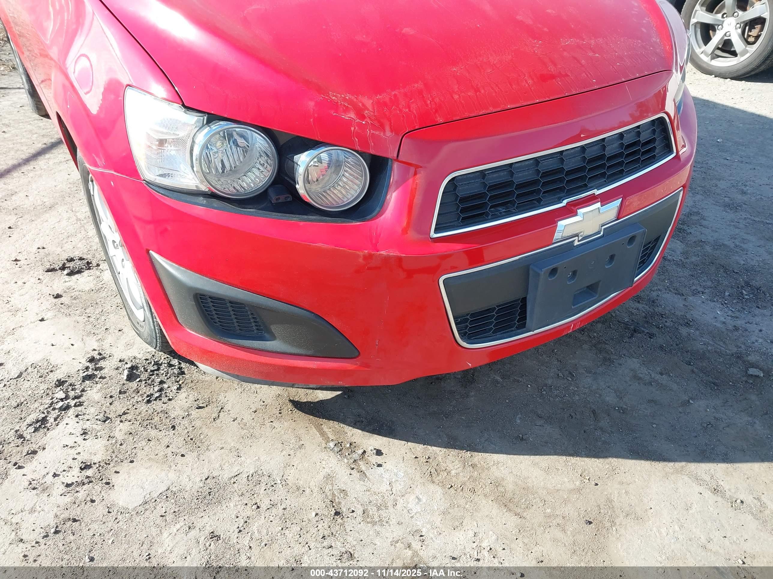 CHEVROLET SONIC image 6