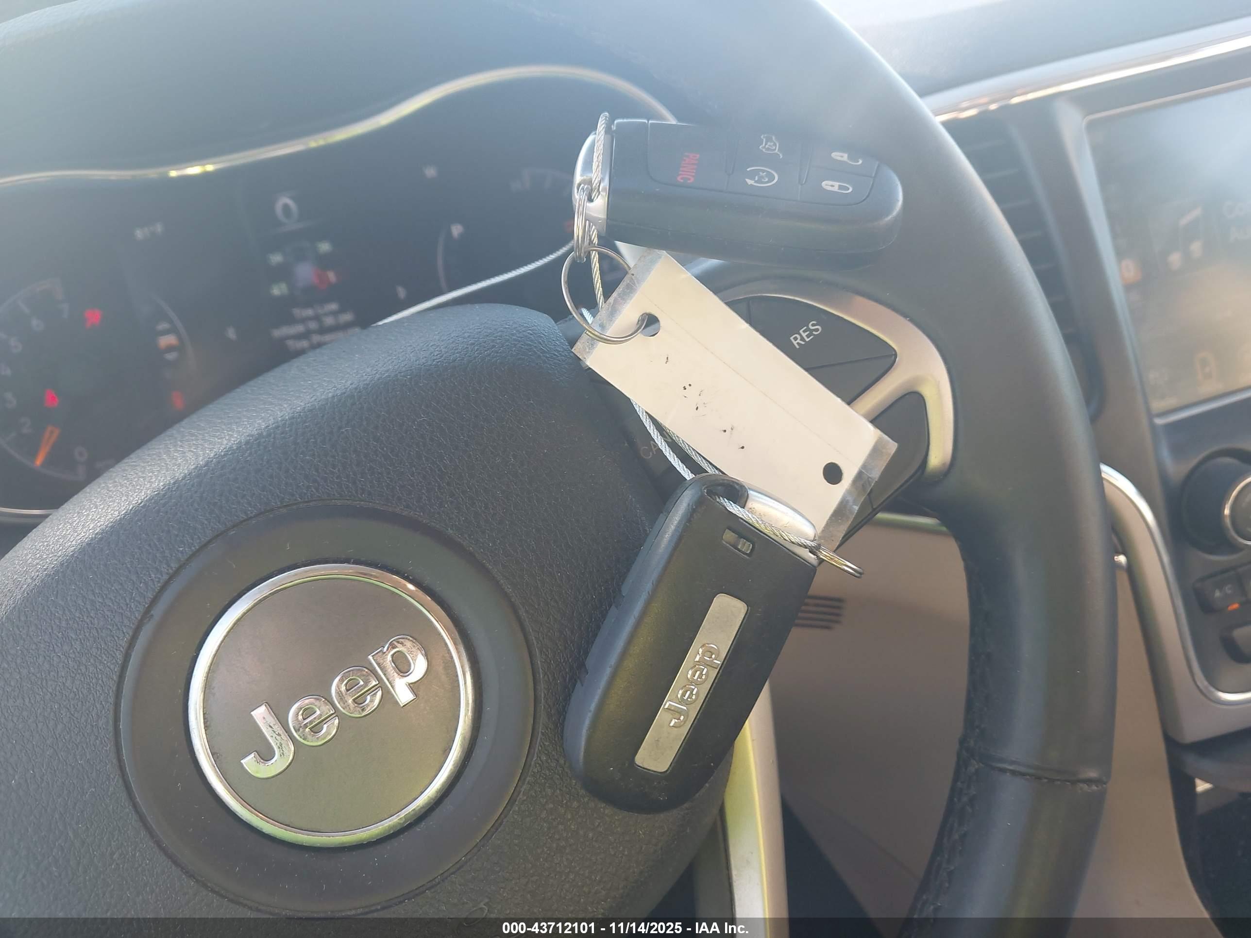 JEEP GRAND image 11