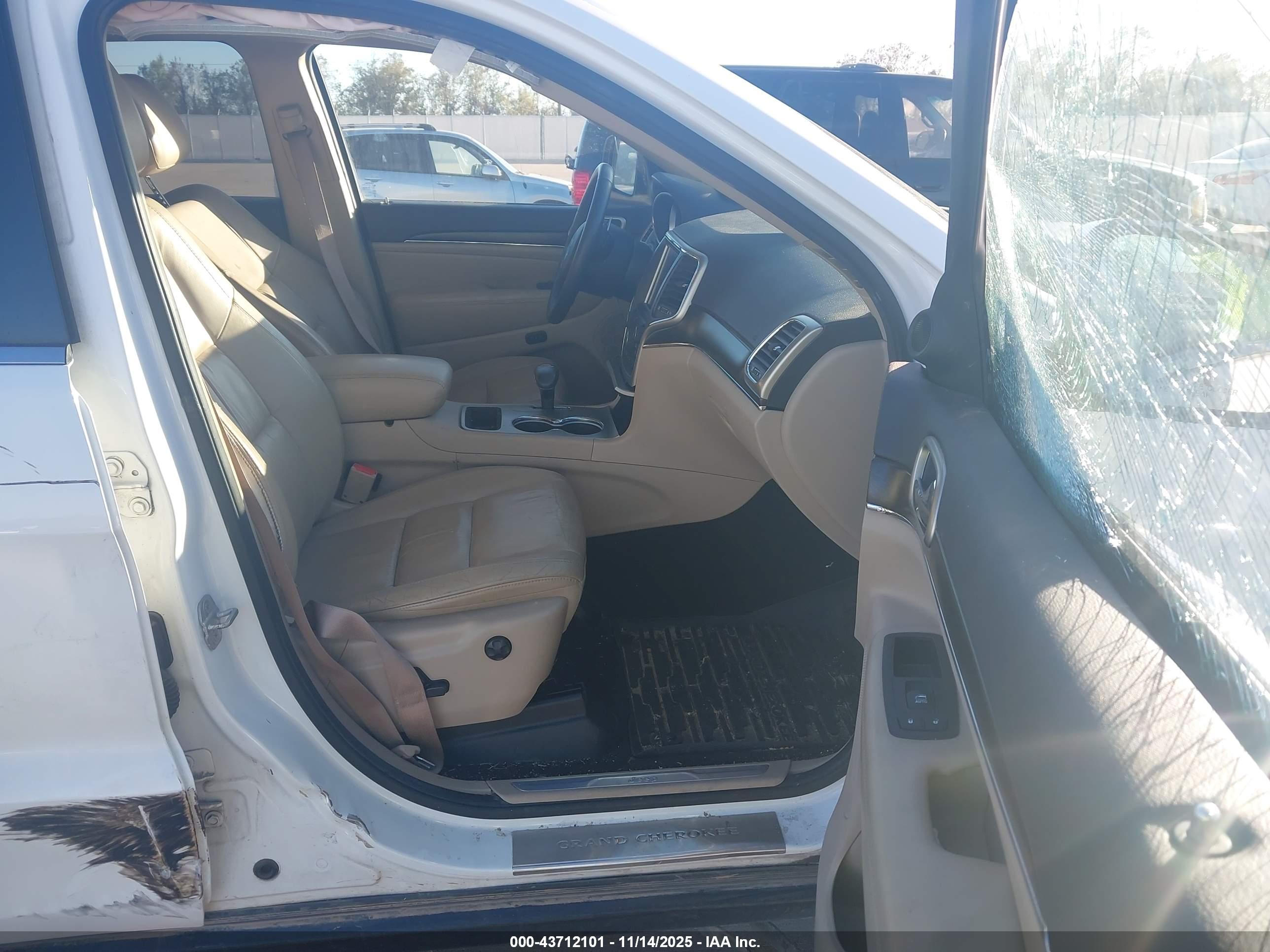 JEEP GRAND image 5