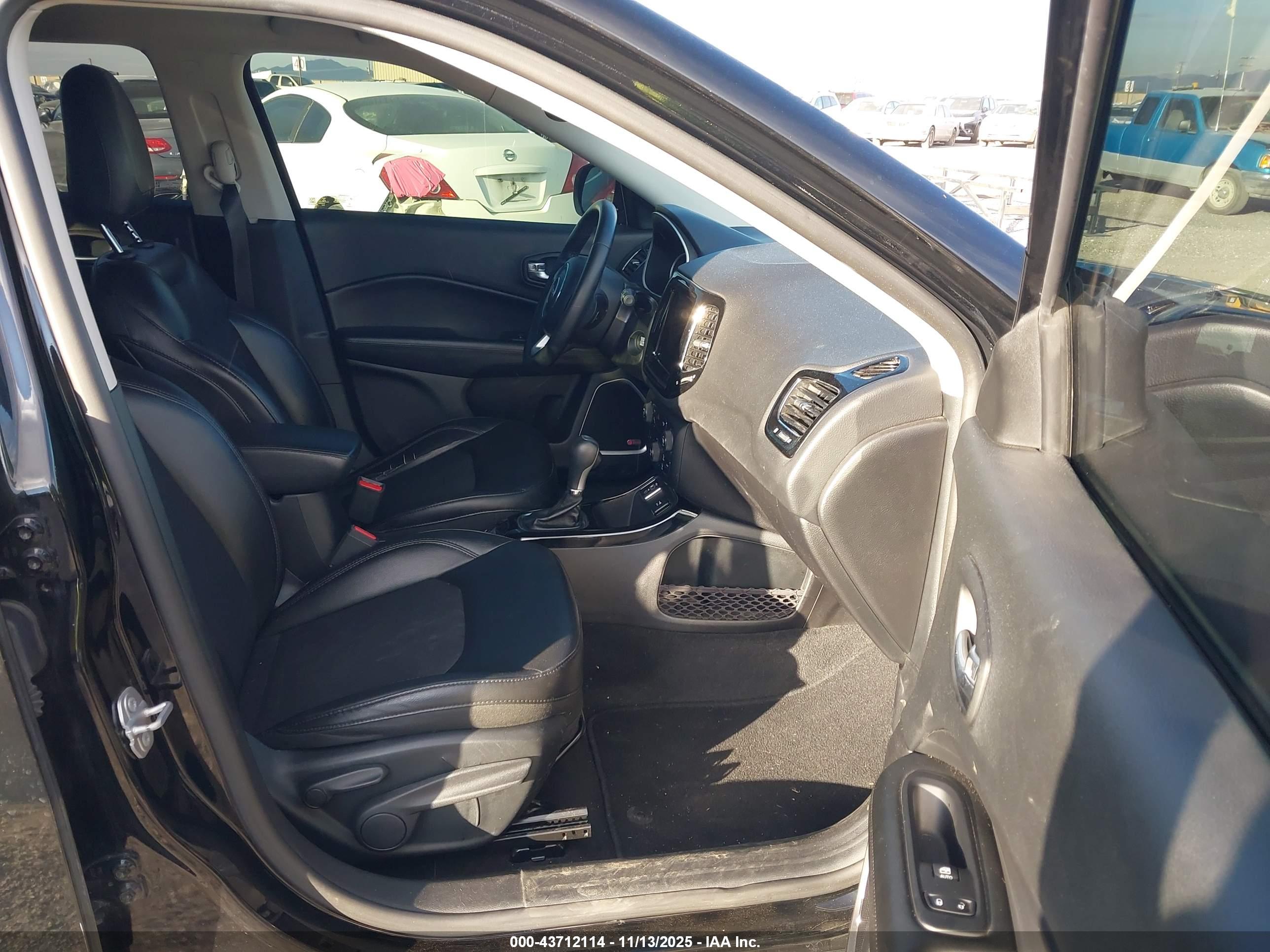 JEEP COMPASS image 5