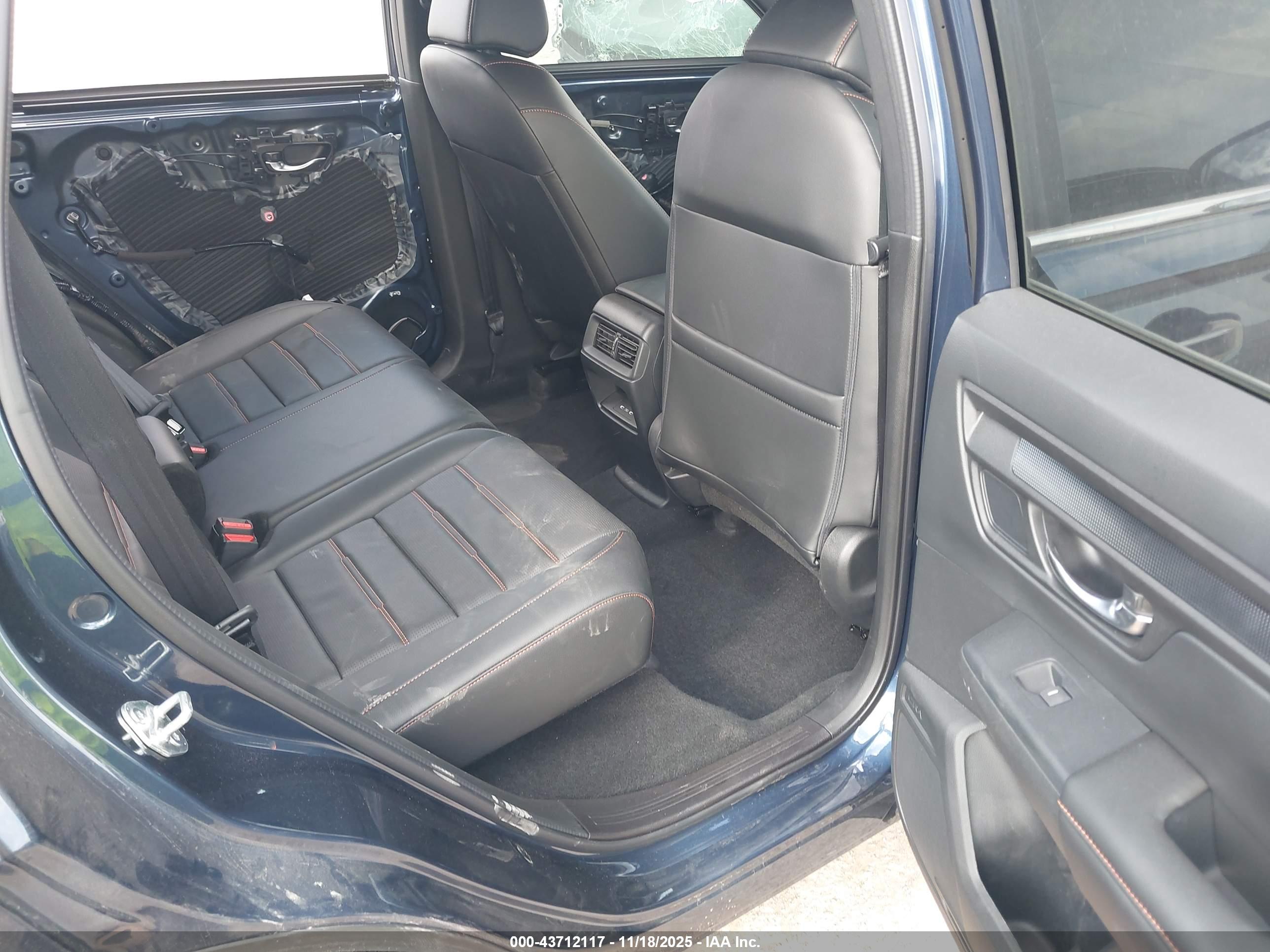 HONDA CR-V image 8