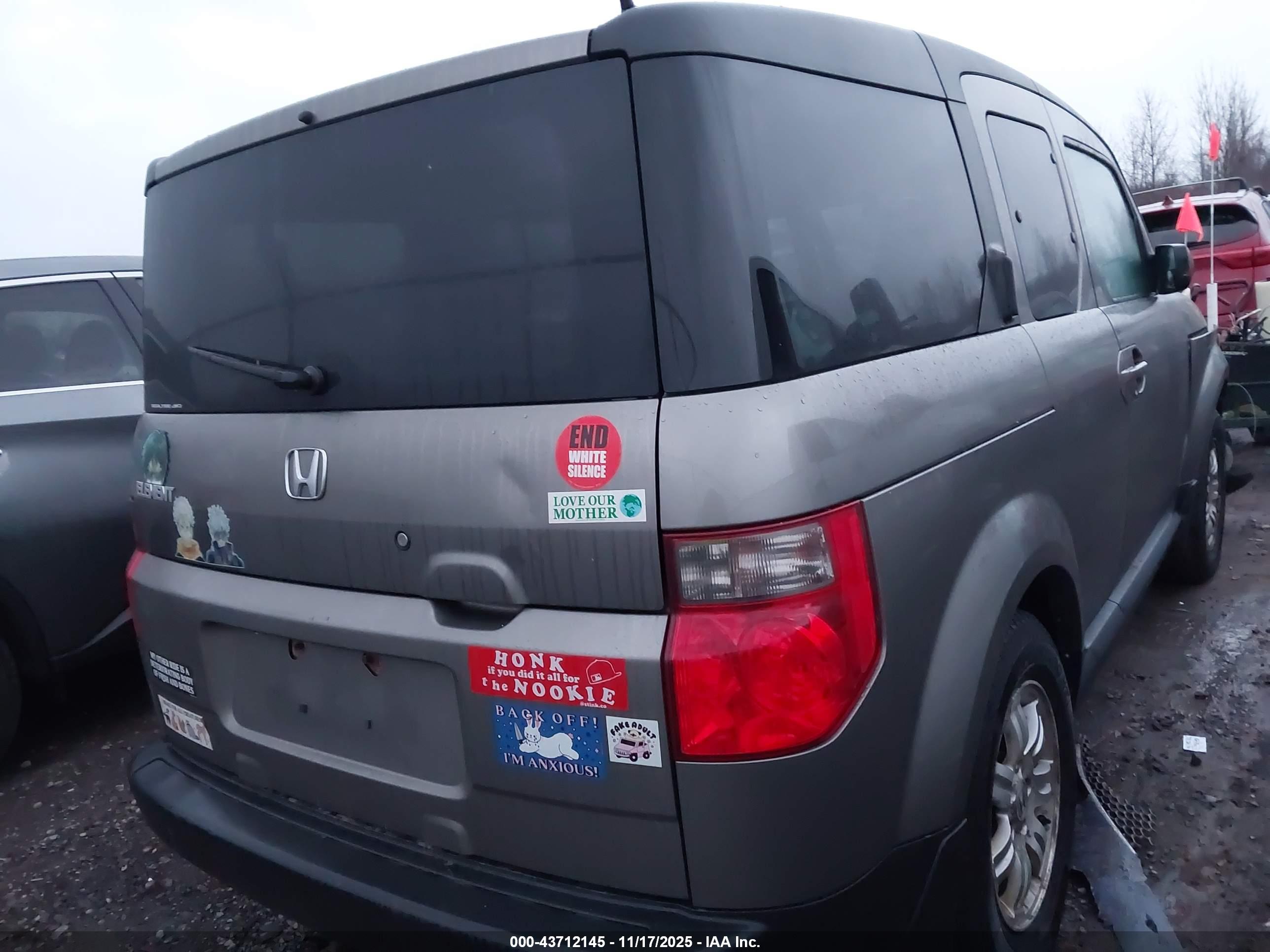 HONDA ELEMENT image 4